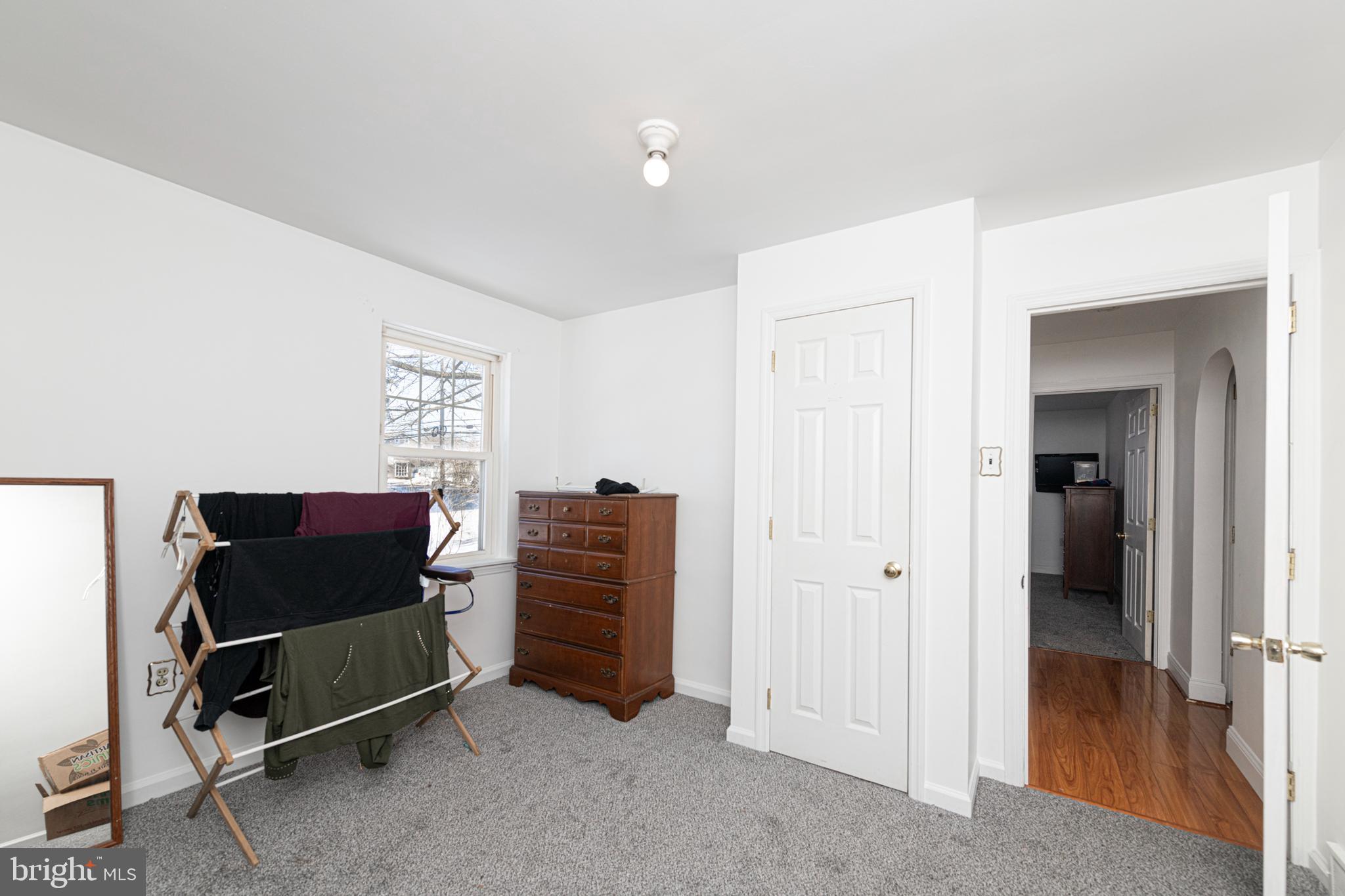 878 VALLEY FORGE ROAD