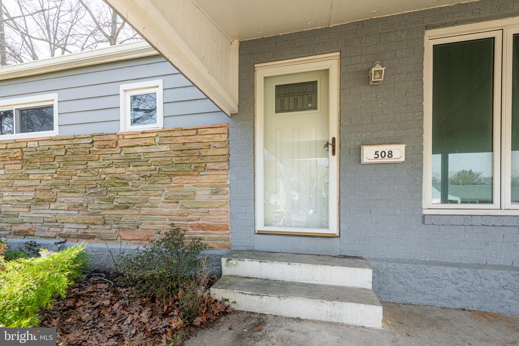 508 W ANDERSON AVENUE
