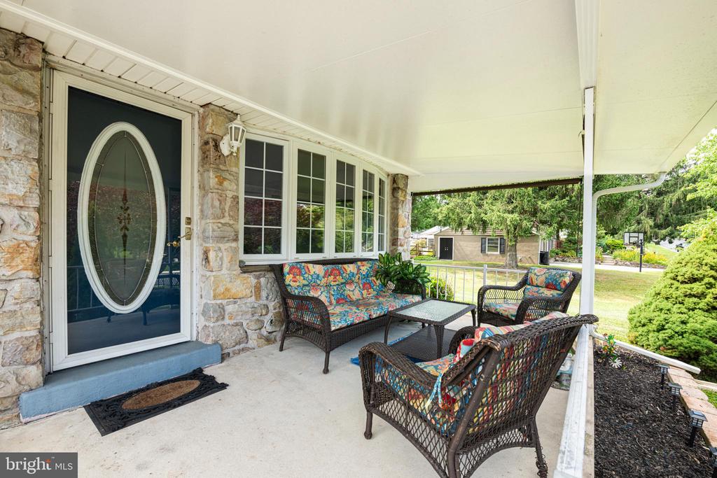 39 ROSSITER AVENUE