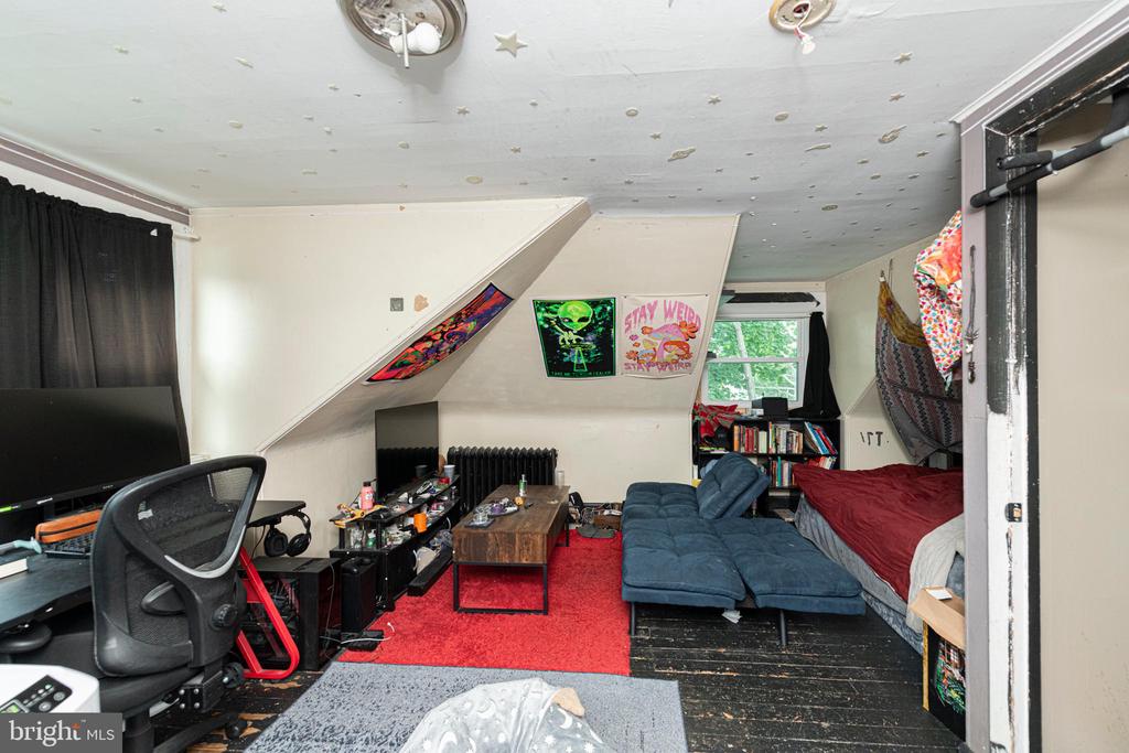 87 NUTT ROAD