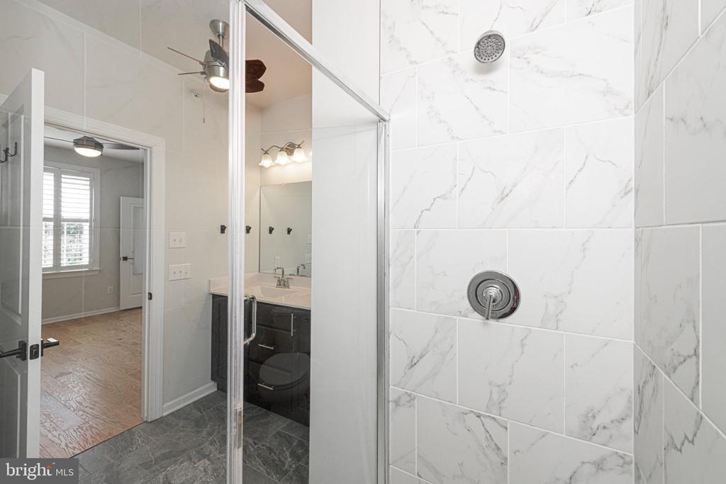 139 SMITHWORKS BOULEVARD Unit: 20