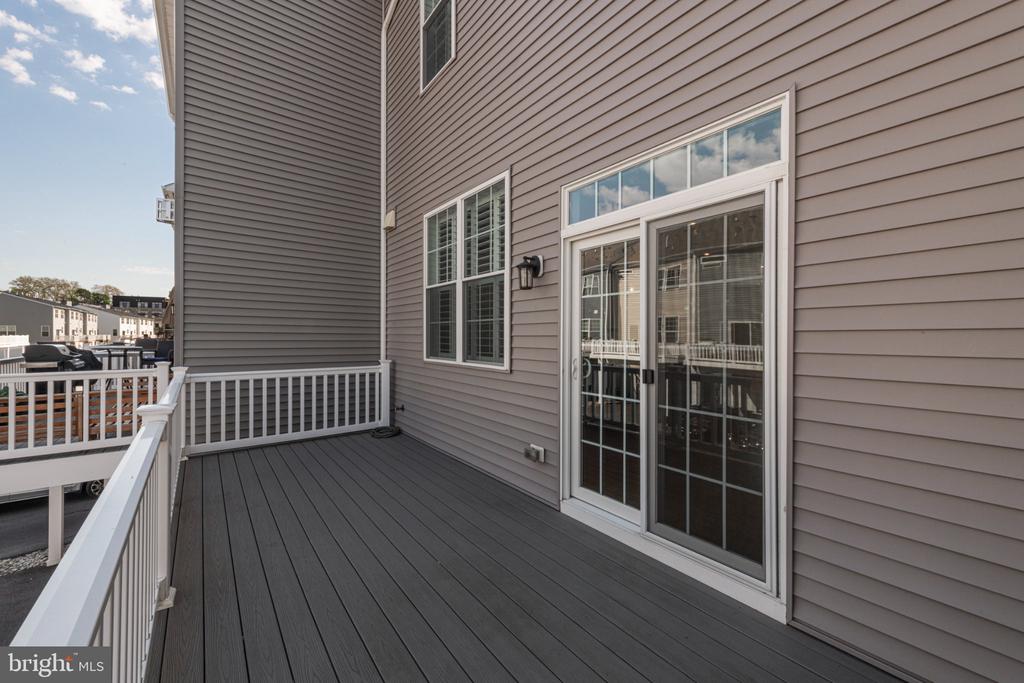 139 SMITHWORKS BOULEVARD Unit: 20