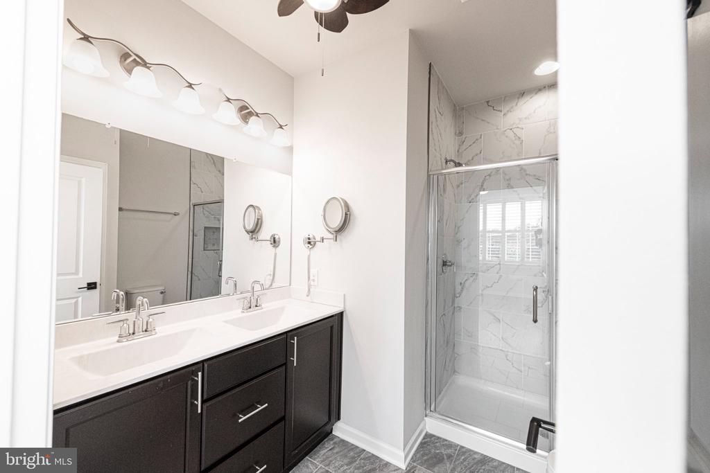 139 SMITHWORKS BOULEVARD Unit: 20