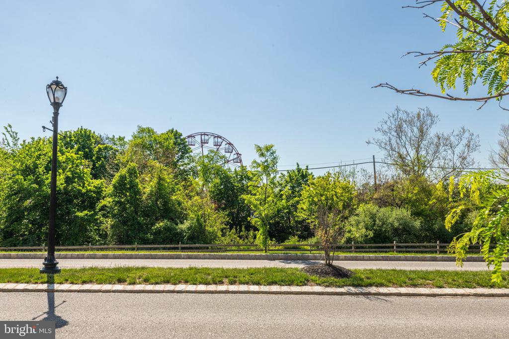139 SMITHWORKS BOULEVARD Unit: 20