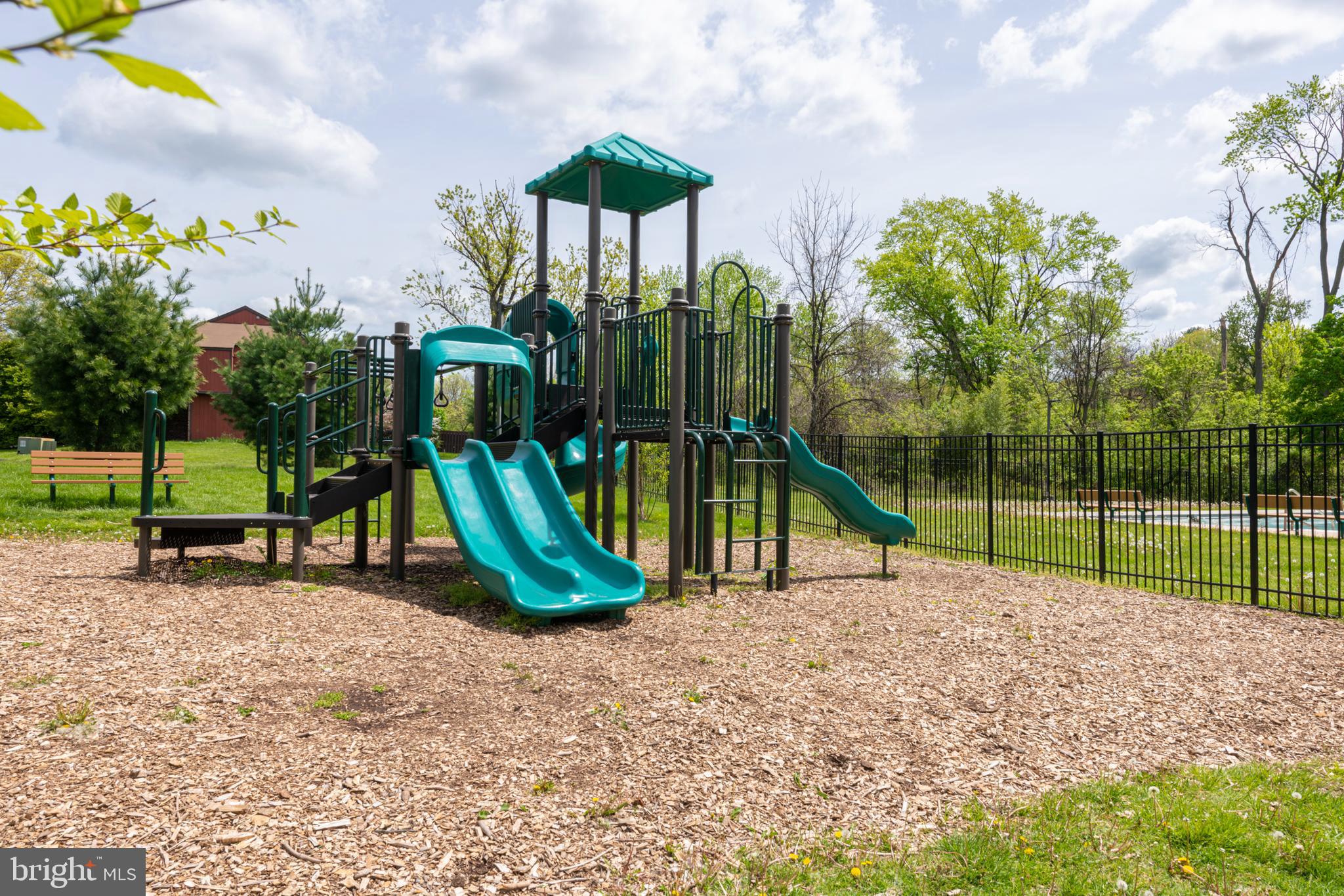 109 SYCAMORE COURT