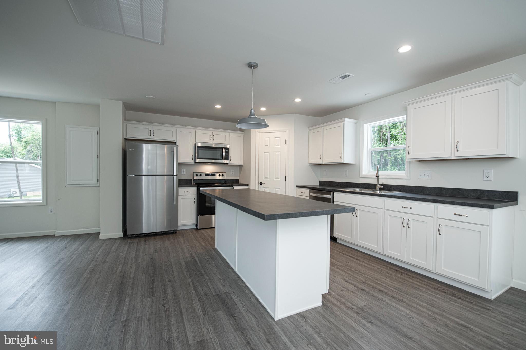 621 PORT PROVIDENCE ROAD