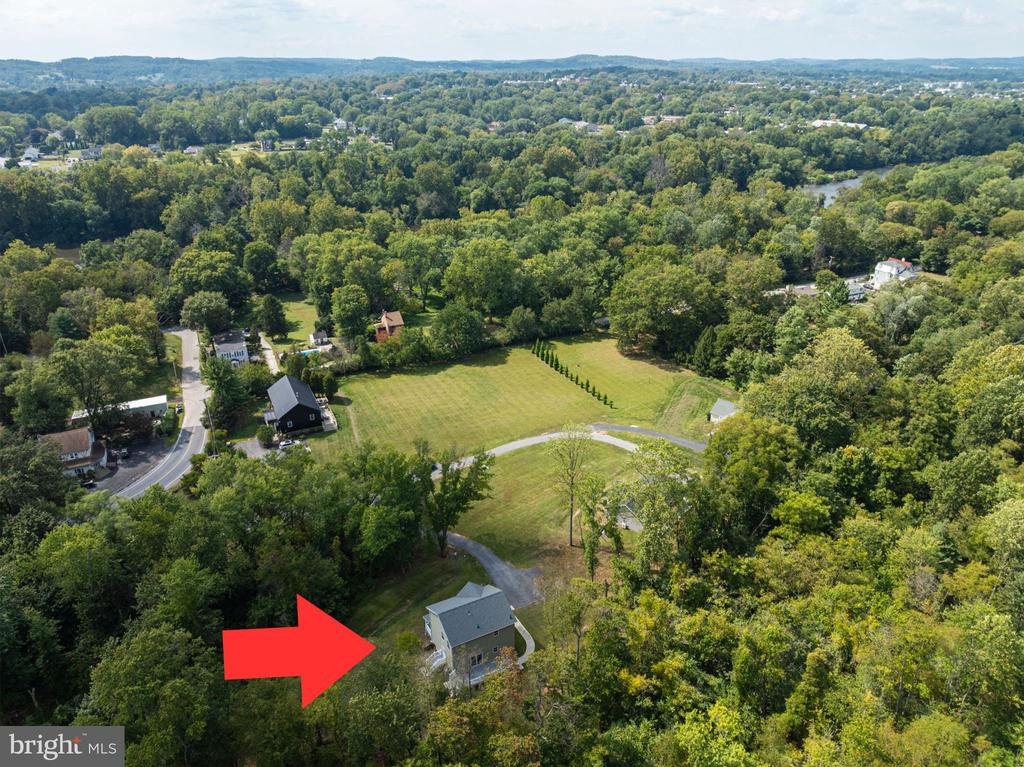 621 PORT PROVIDENCE ROAD
