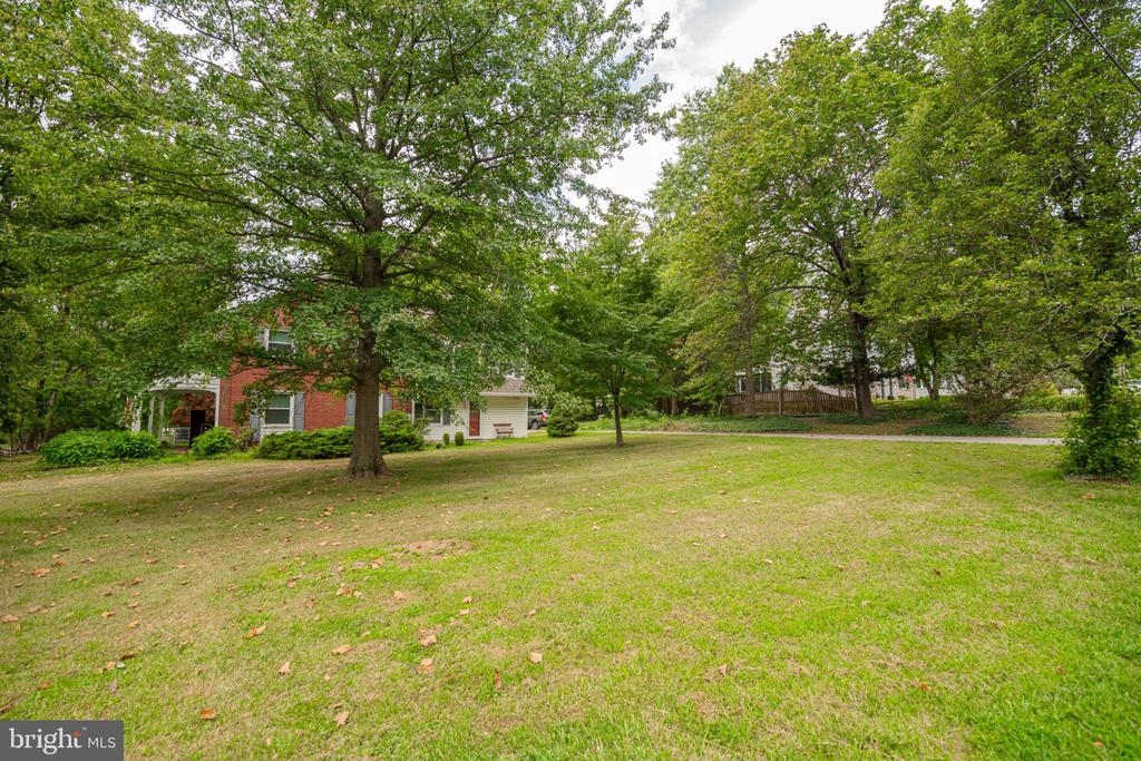 116 WOODLYN AVENUE