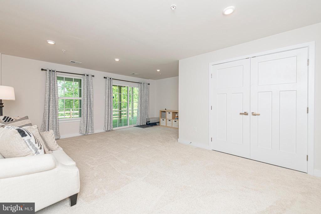 50 HUNTERS DRIVE