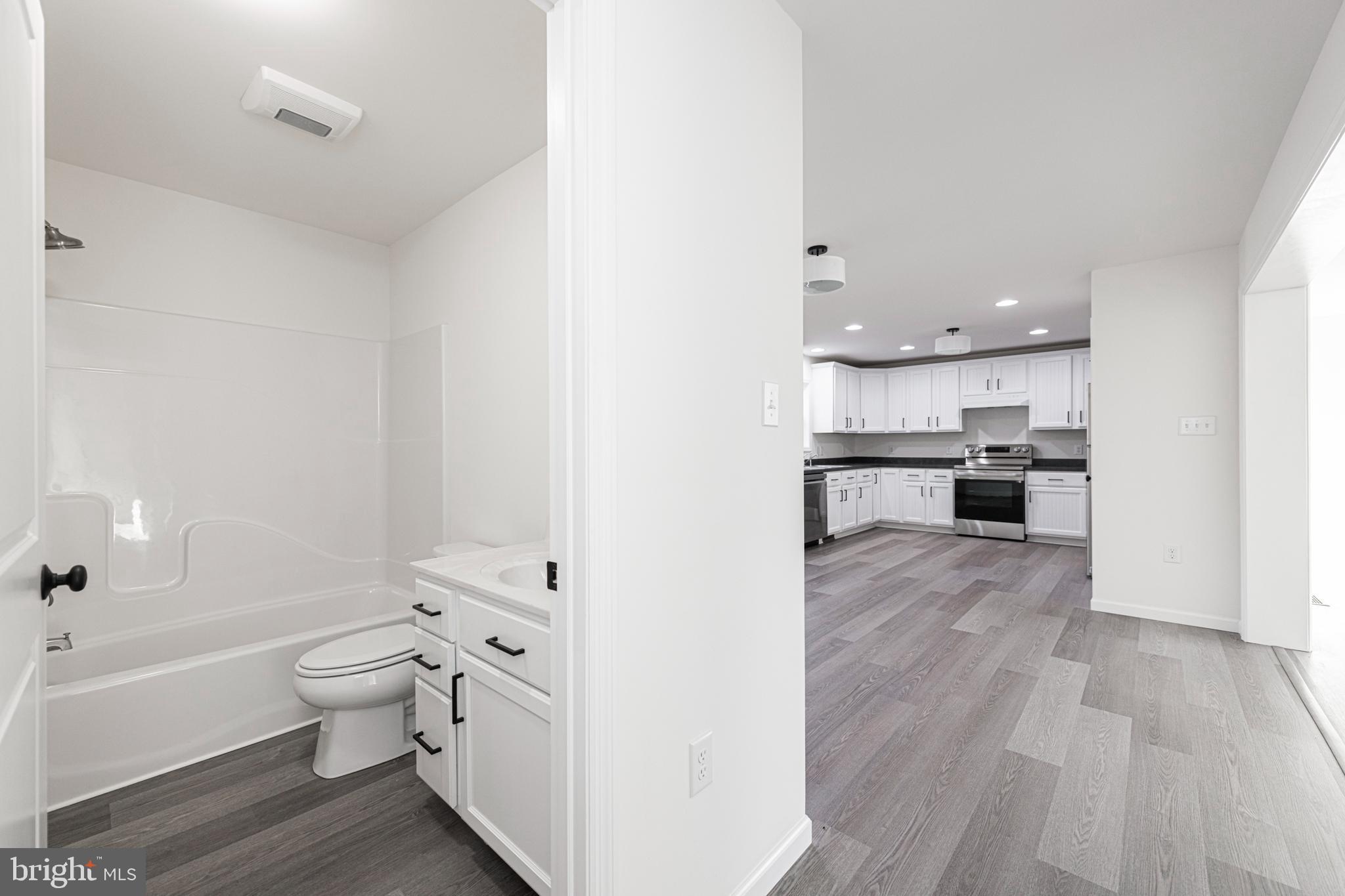 617 PORT PROVIDENCE ROAD