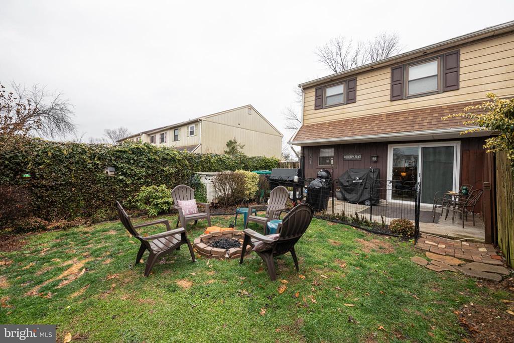 108 ORCHARD COURT