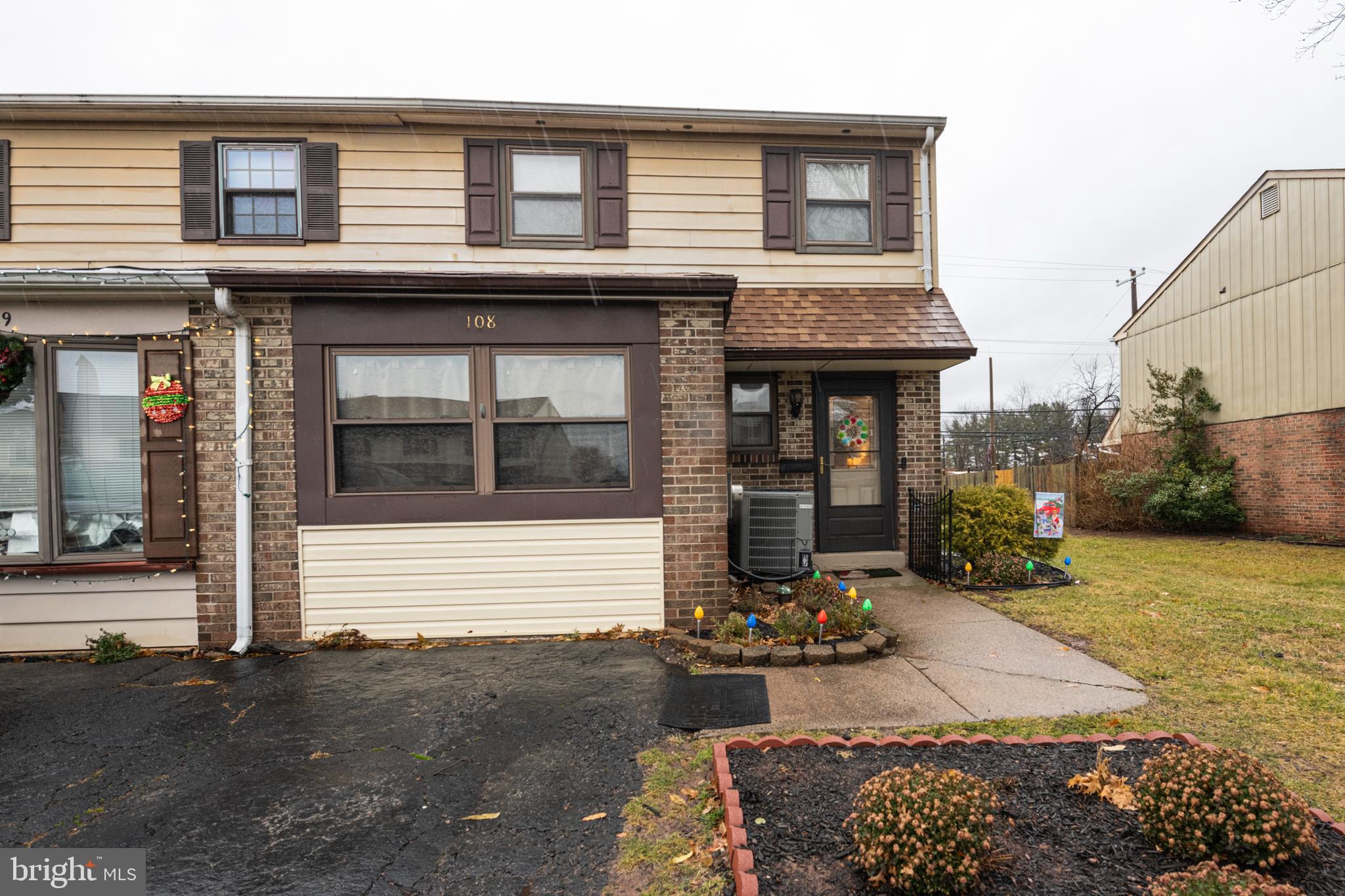 108 ORCHARD COURT