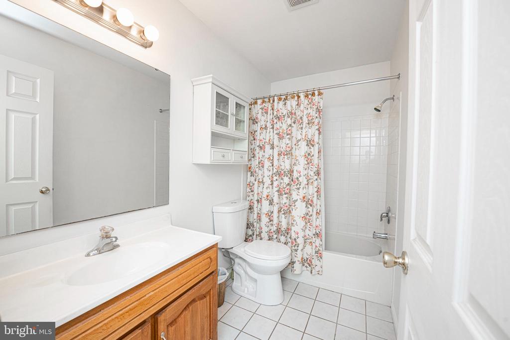 134 PRIMROSE LANE