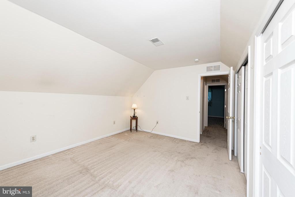 134 PRIMROSE LANE