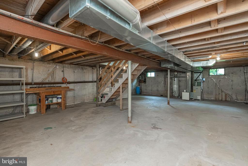 134 PRIMROSE LANE
