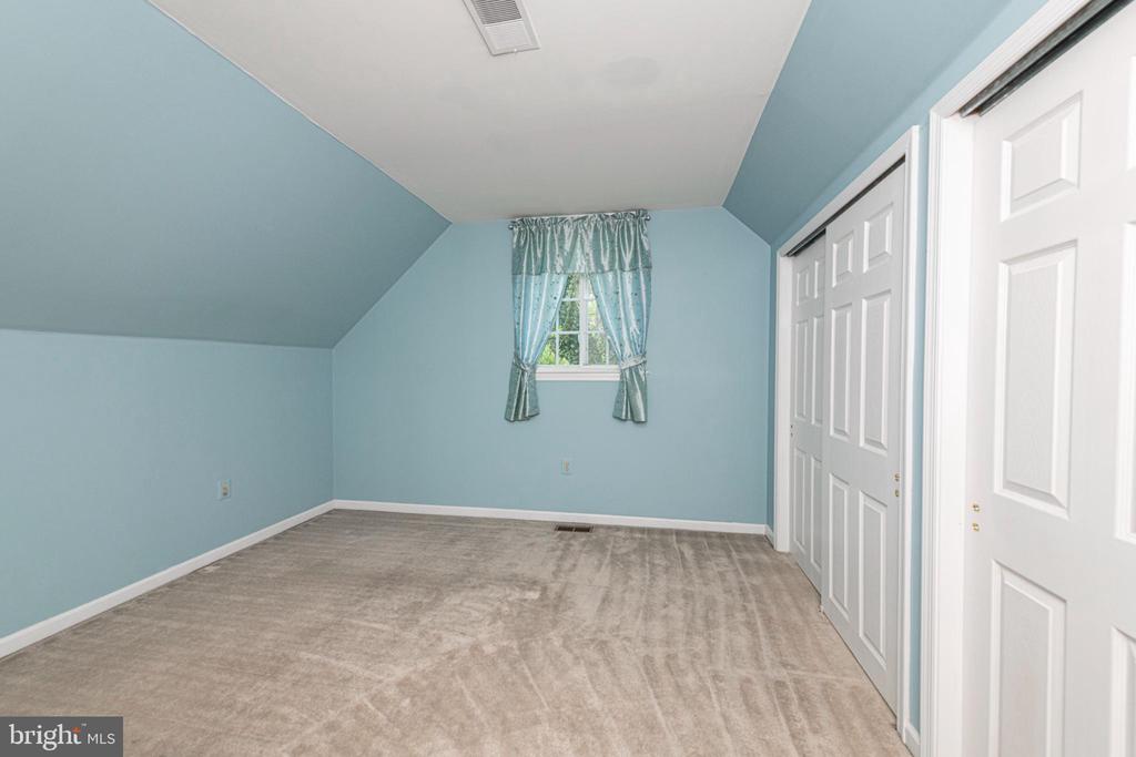 134 PRIMROSE LANE