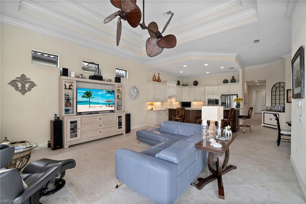 6692 Costa CIR