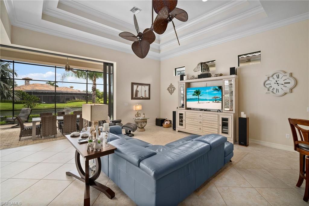 6692 Costa CIR