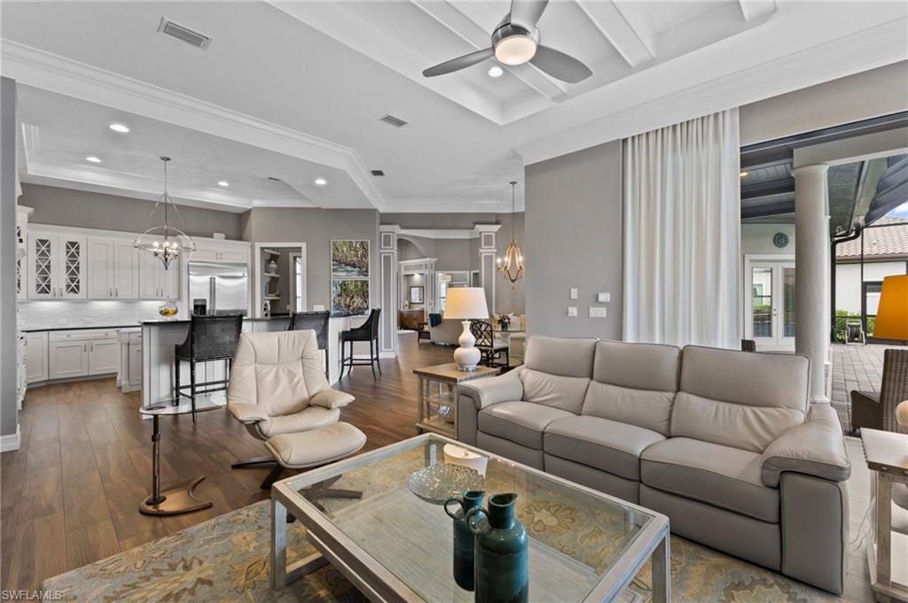 6627 Barbera LN