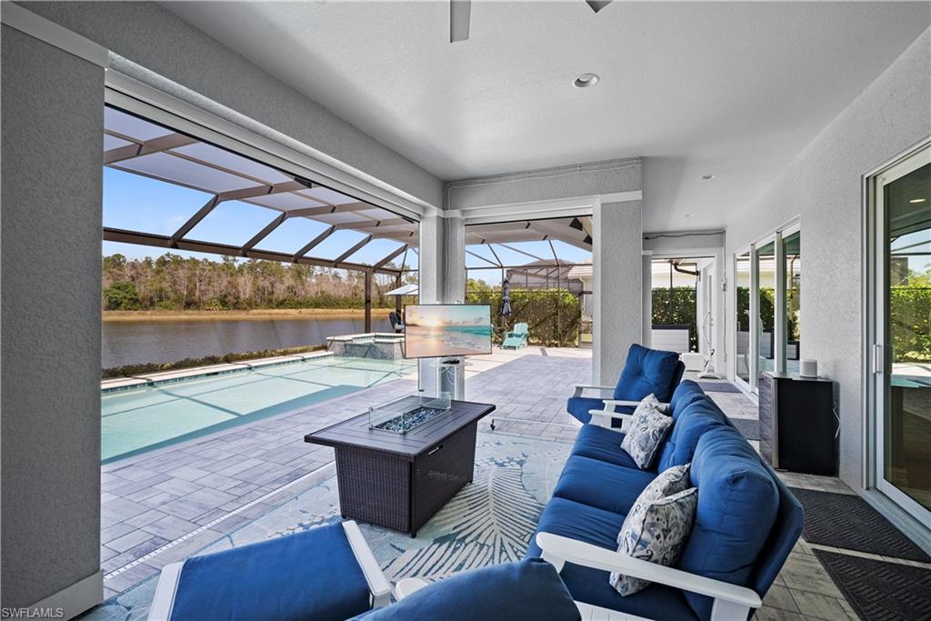 14296 Laguna Springs LN