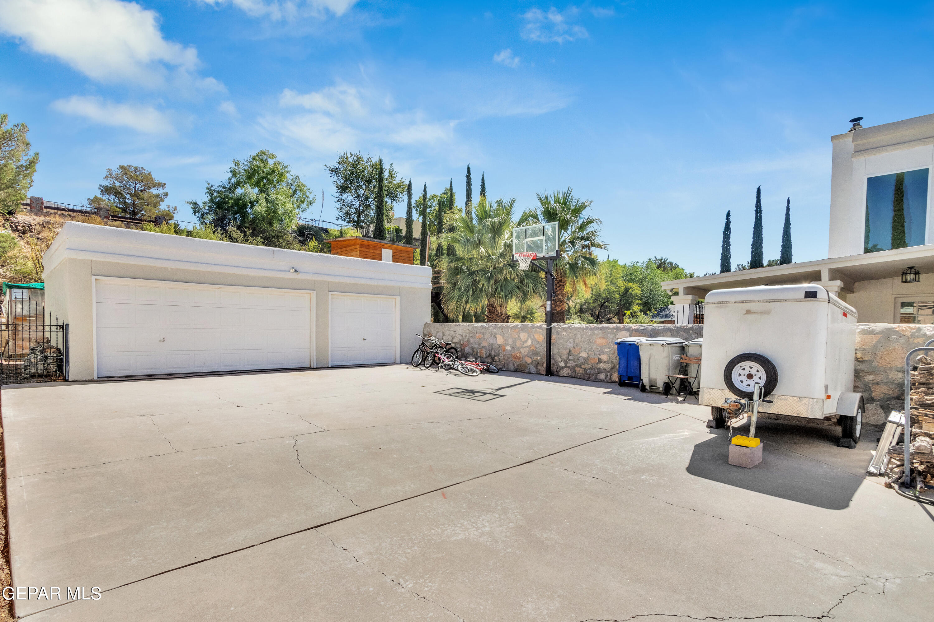 1212 Cerrito Grande Lane