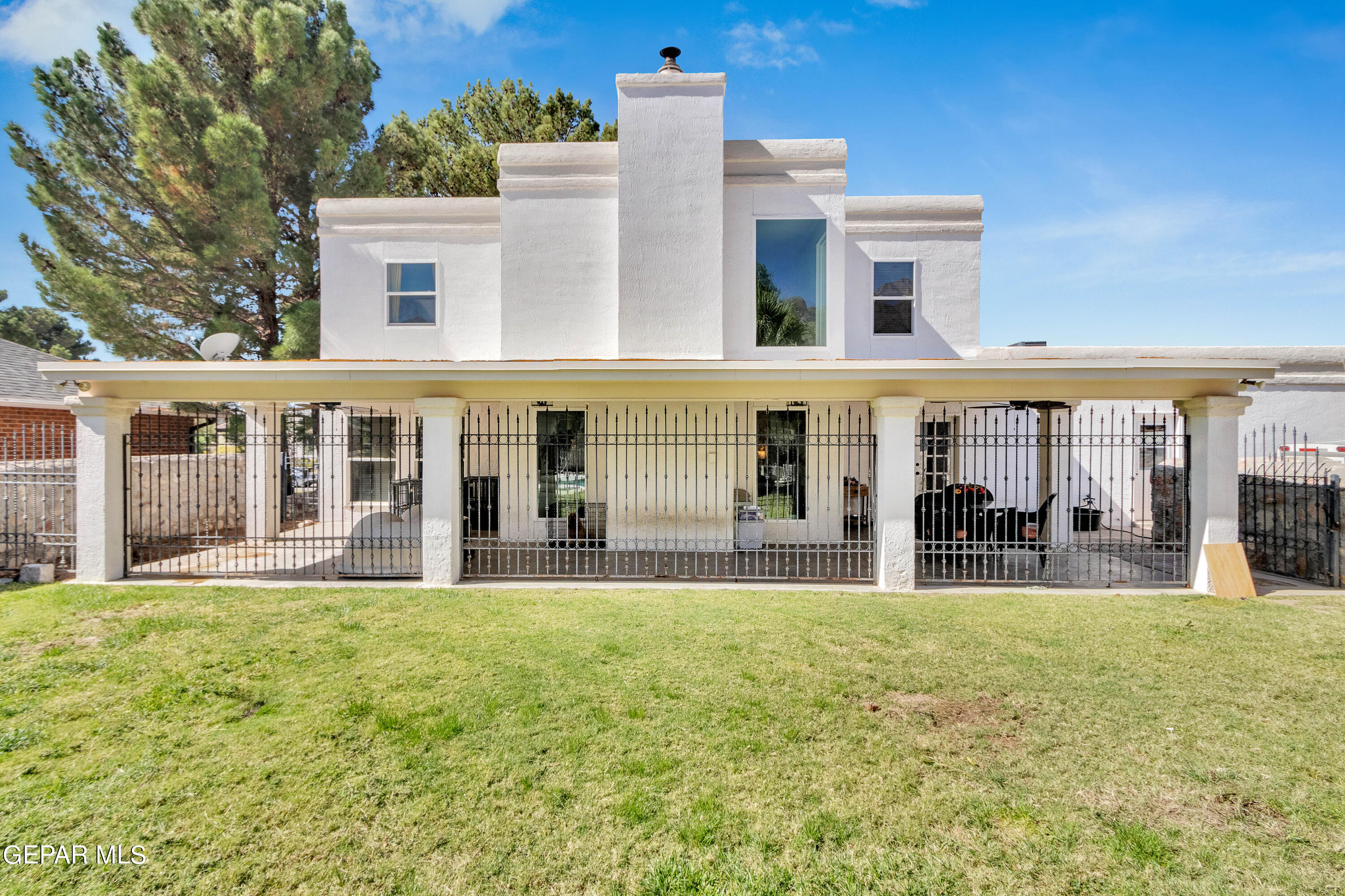 1212 Cerrito Grande Lane