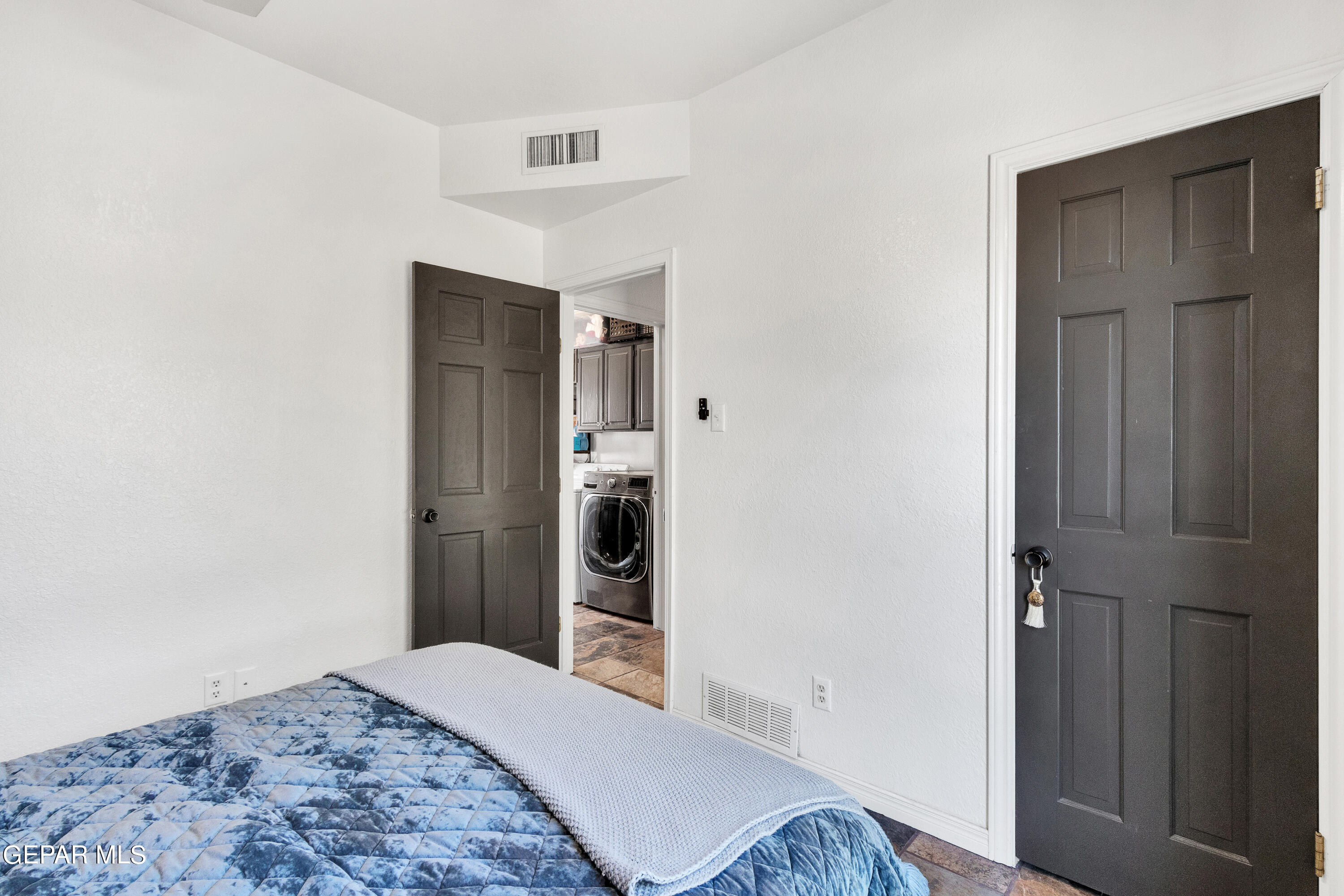 1212 Cerrito Grande Lane