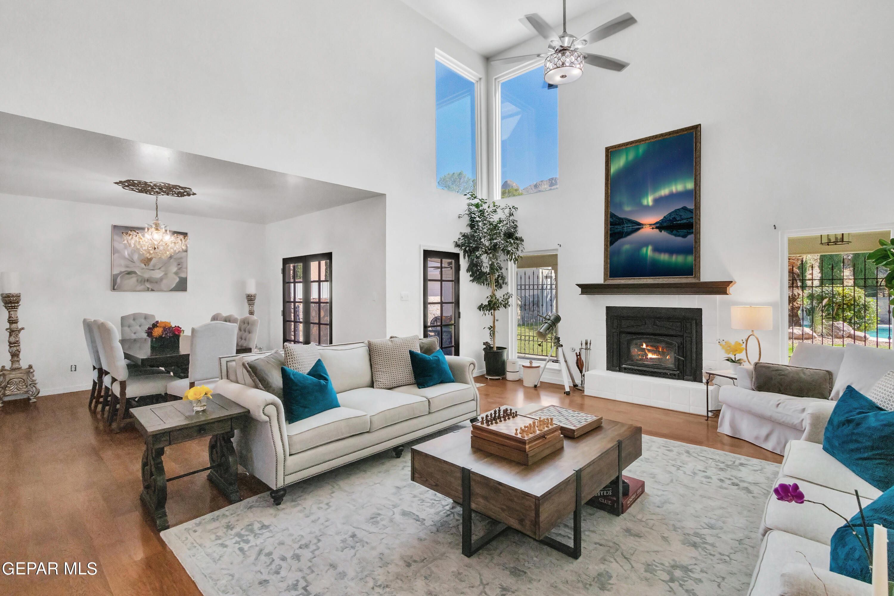 1212 Cerrito Grande Lane