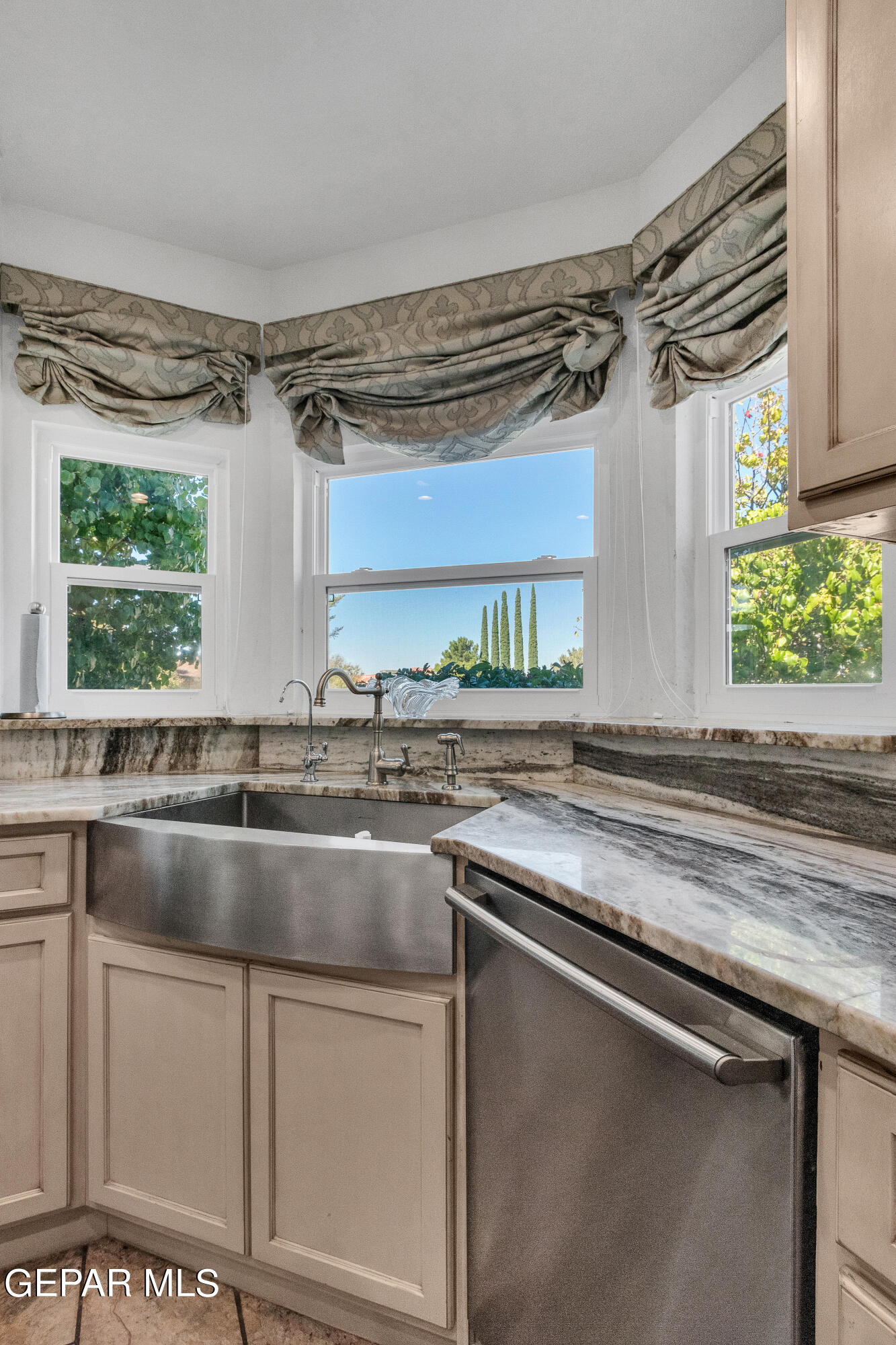 1212 Cerrito Grande Lane