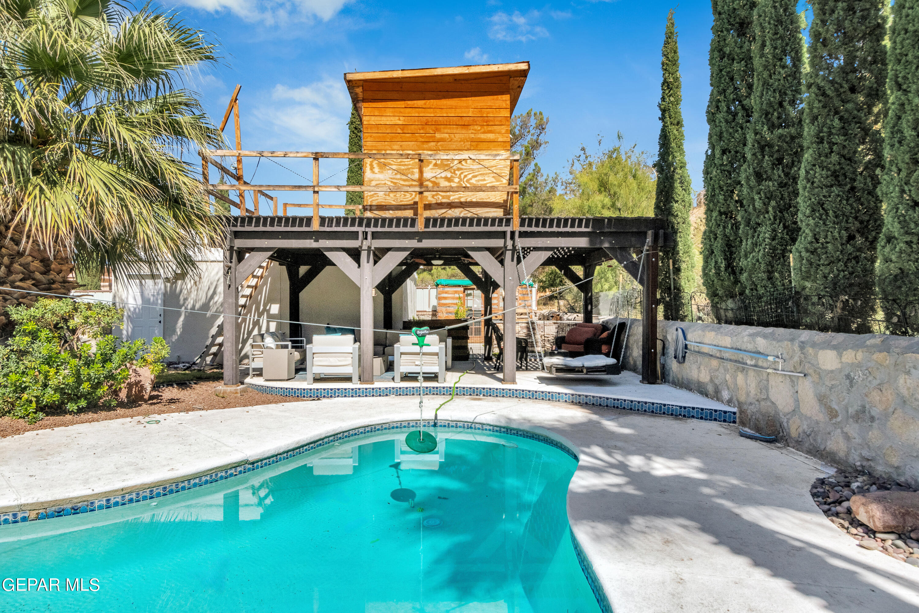 1212 Cerrito Grande Lane