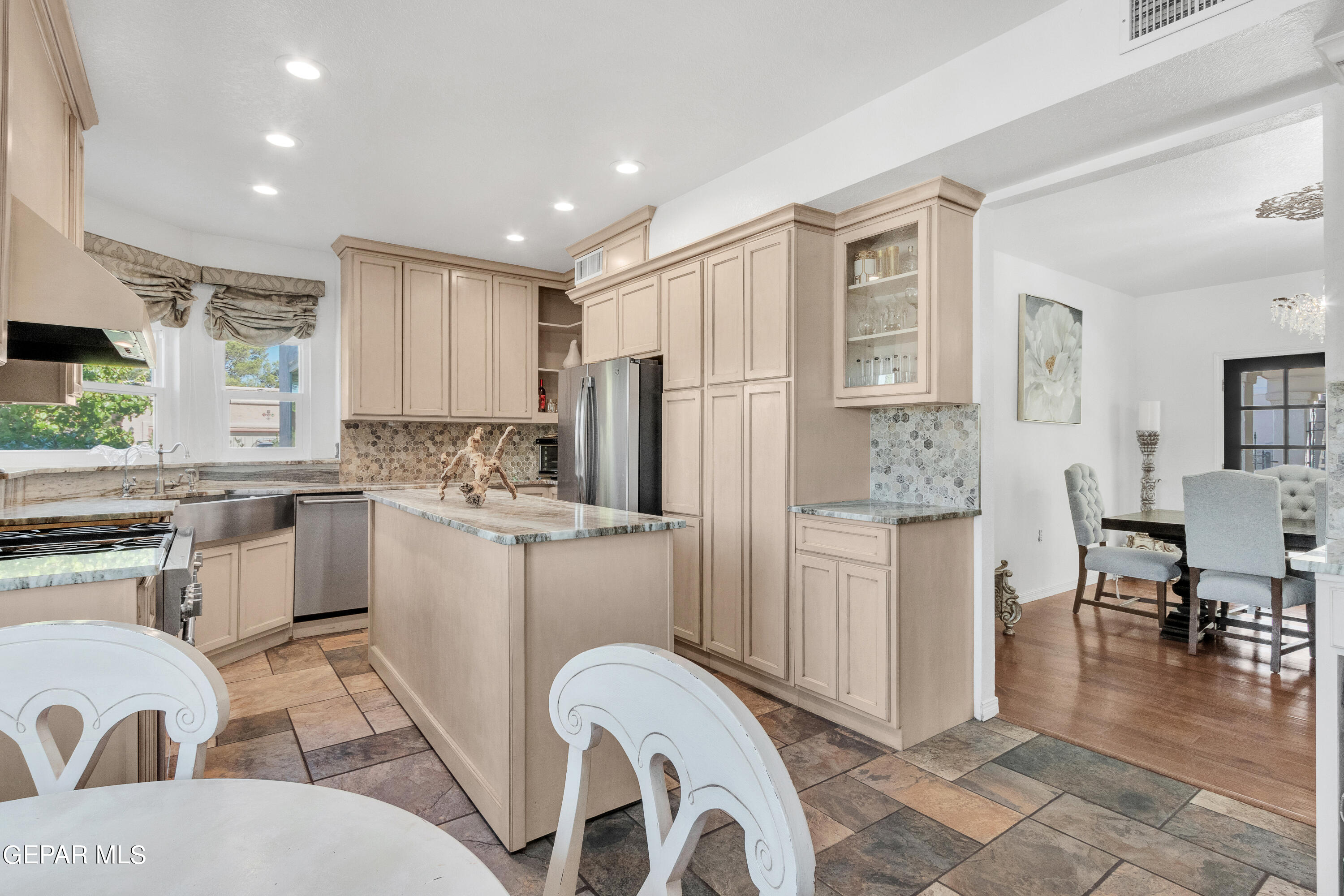 1212 Cerrito Grande Lane