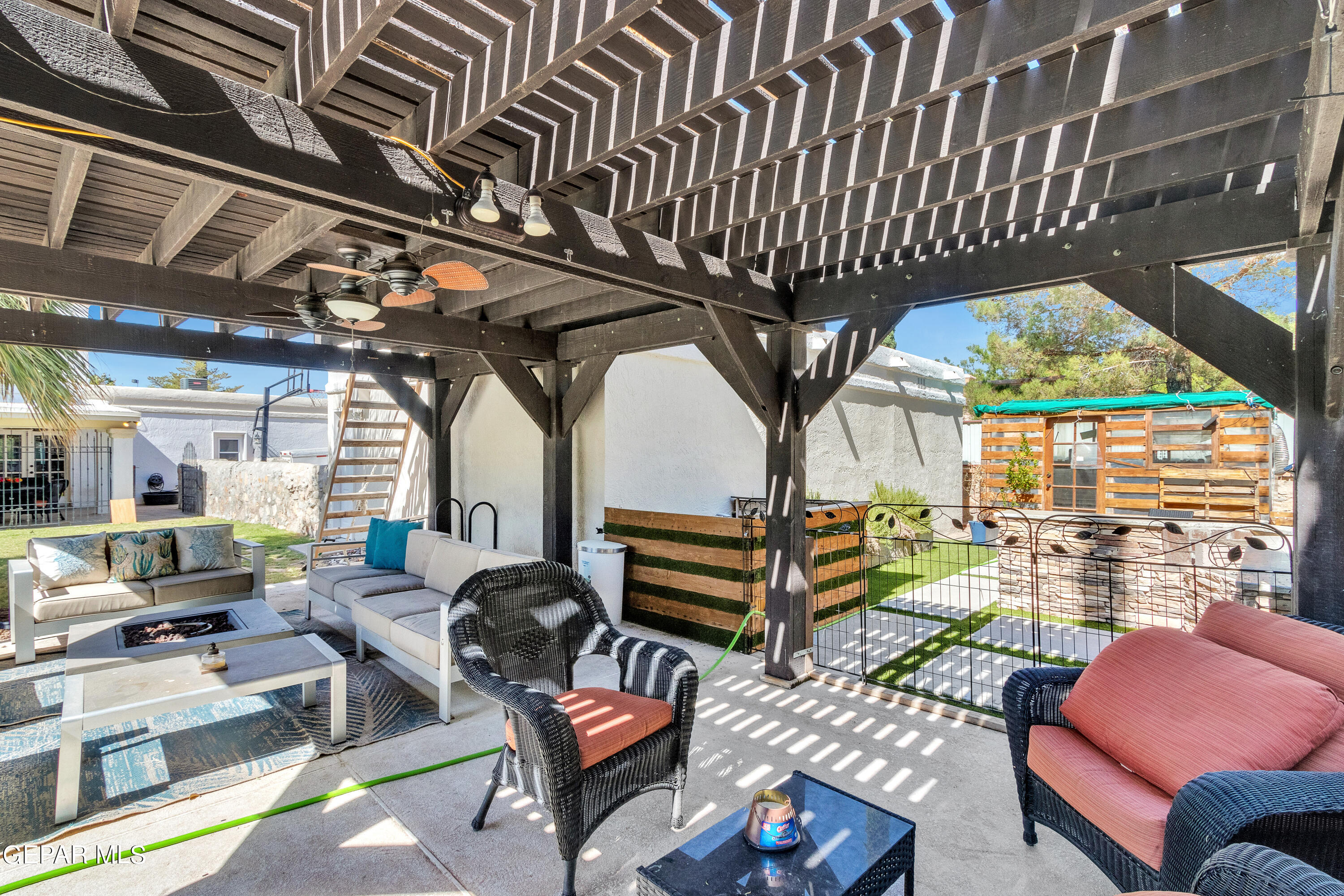 1212 Cerrito Grande Lane