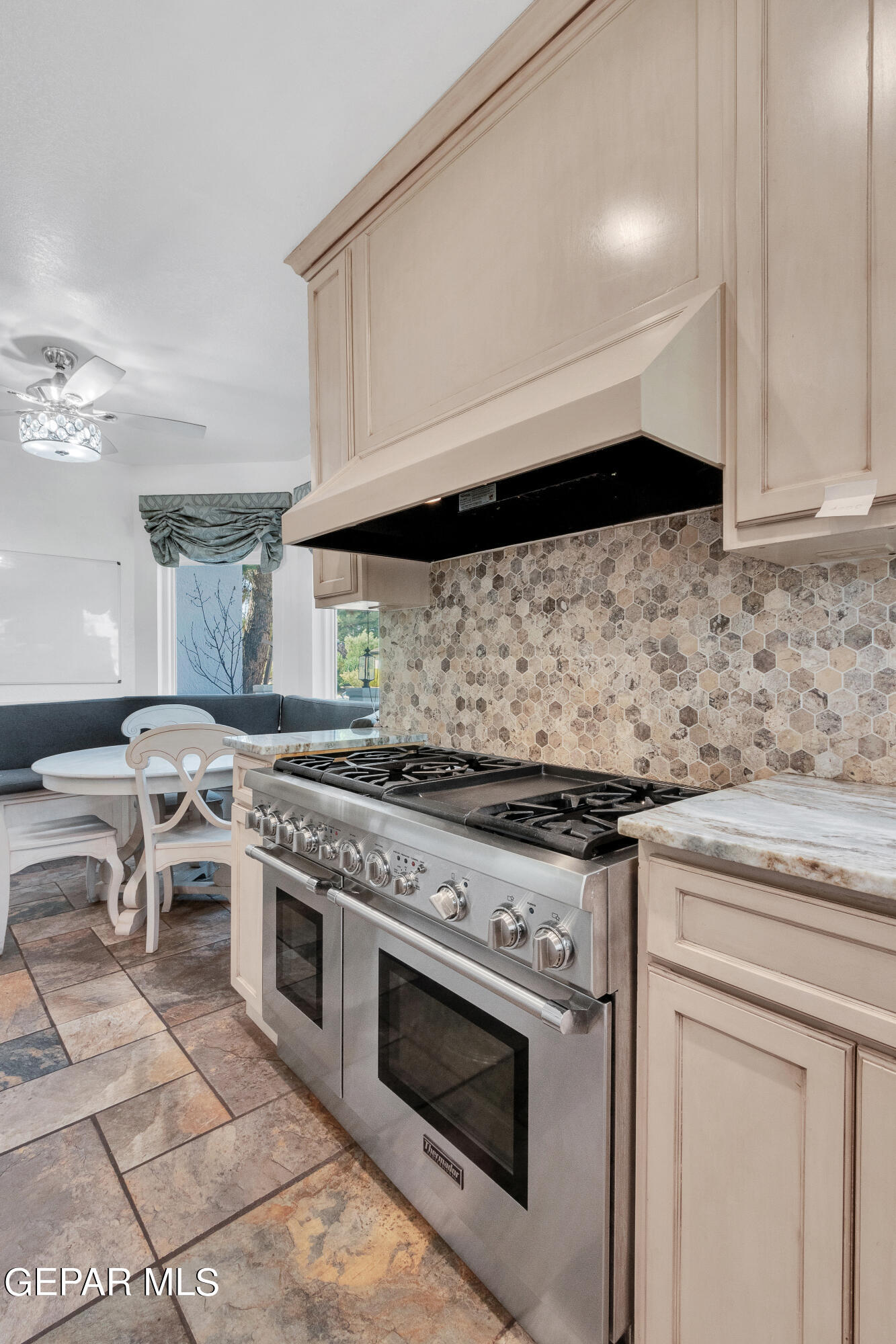 1212 Cerrito Grande Lane