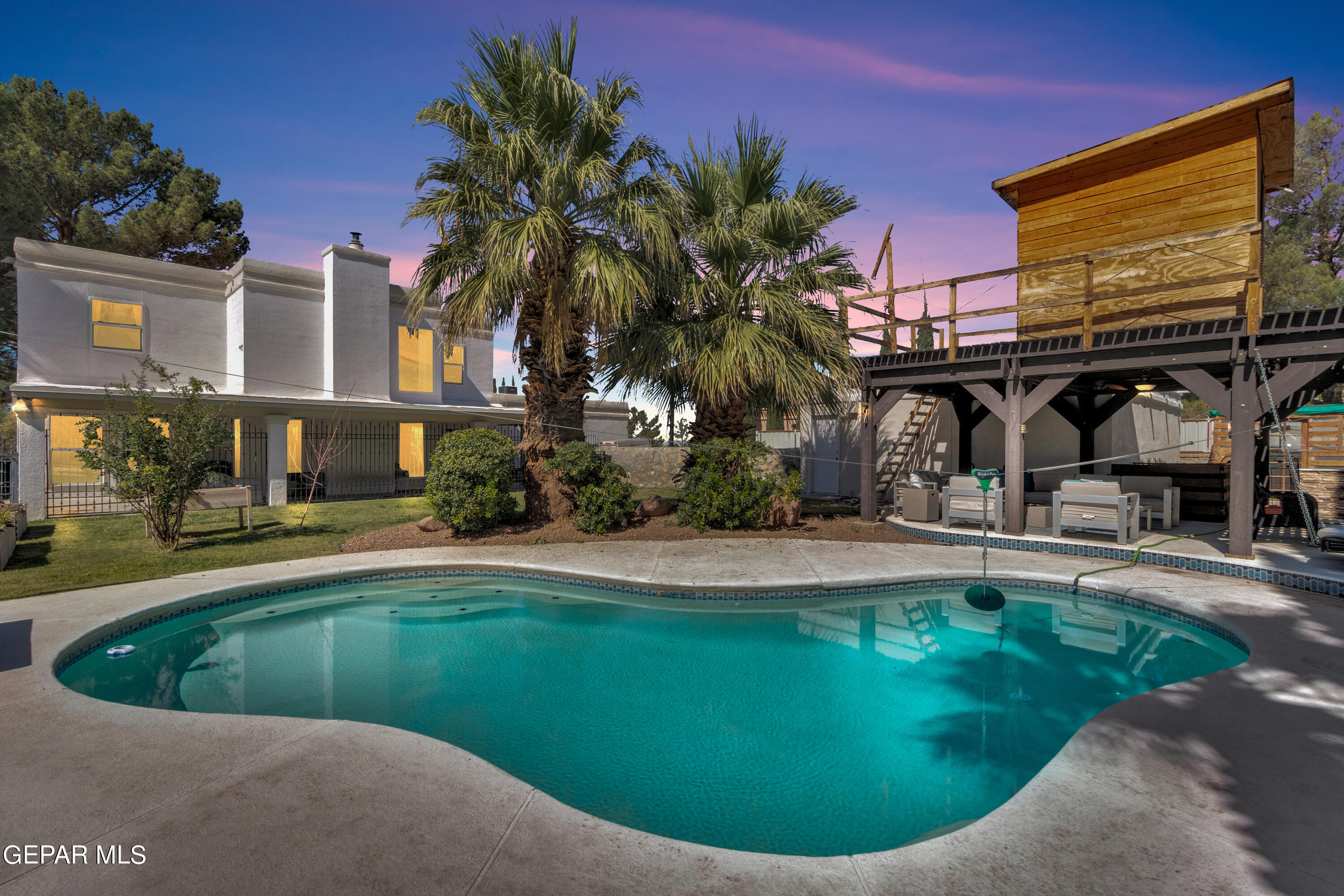 1212 Cerrito Grande Lane