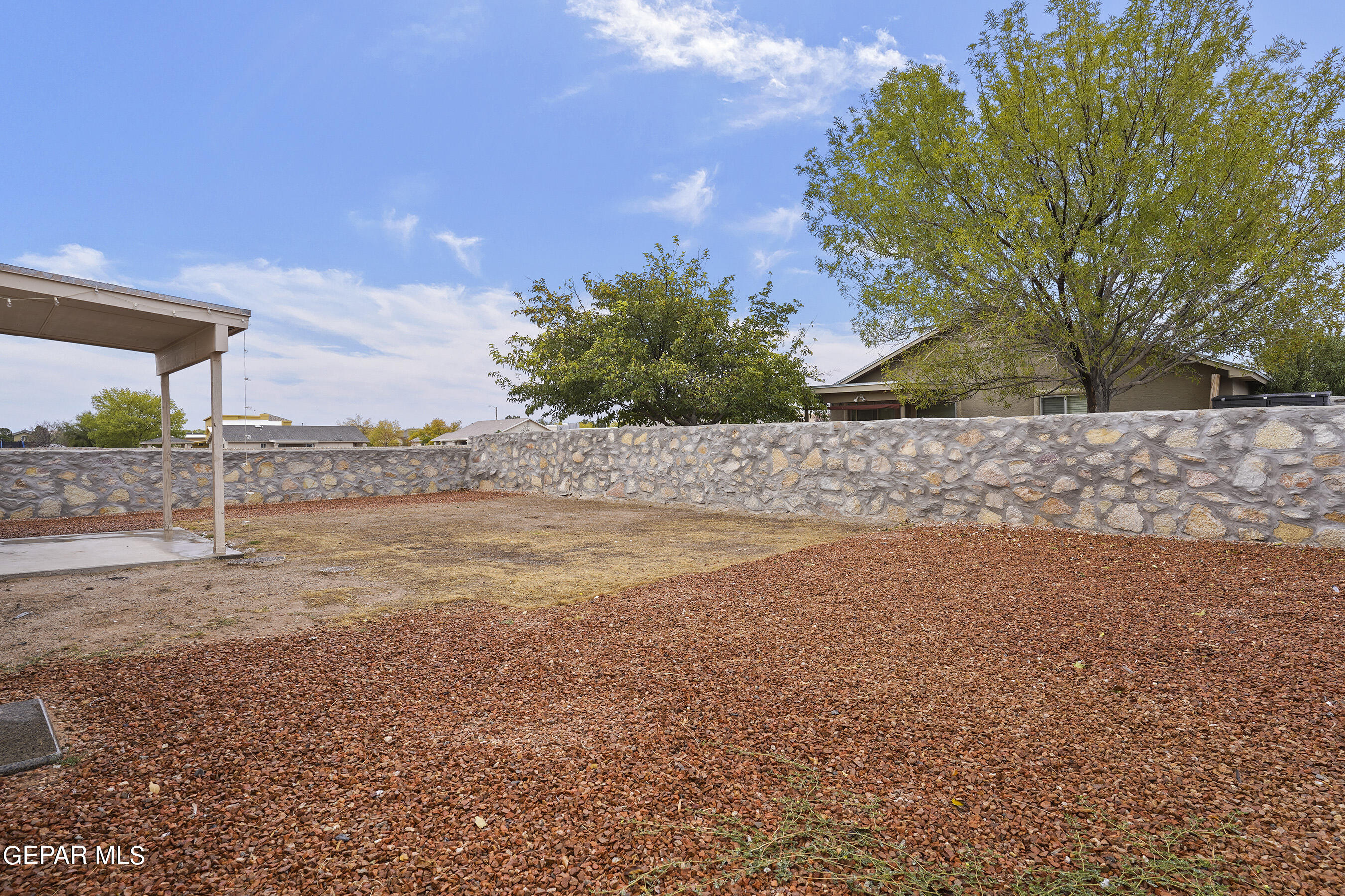 14044 PETER NOYES Drive