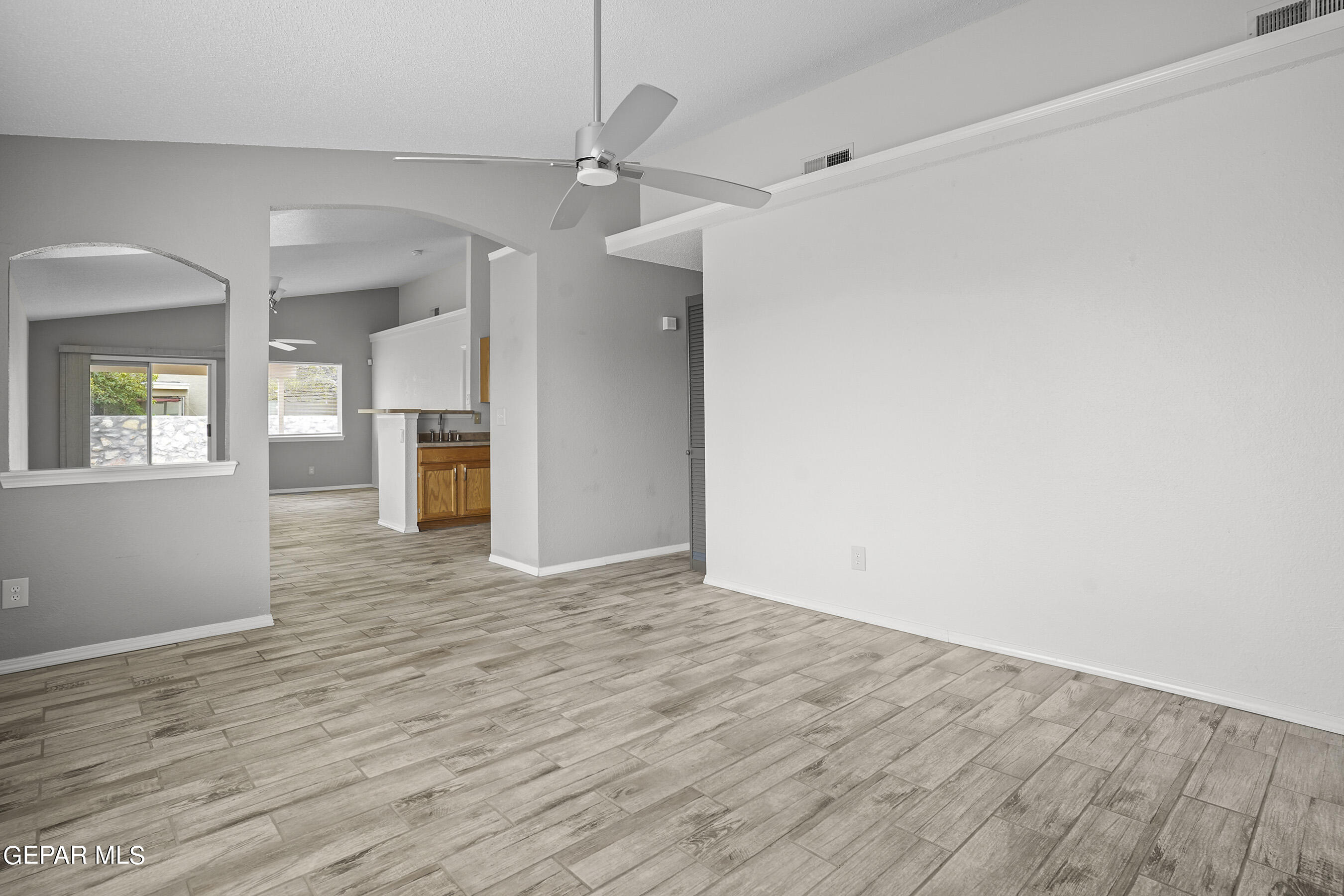 14044 PETER NOYES Drive