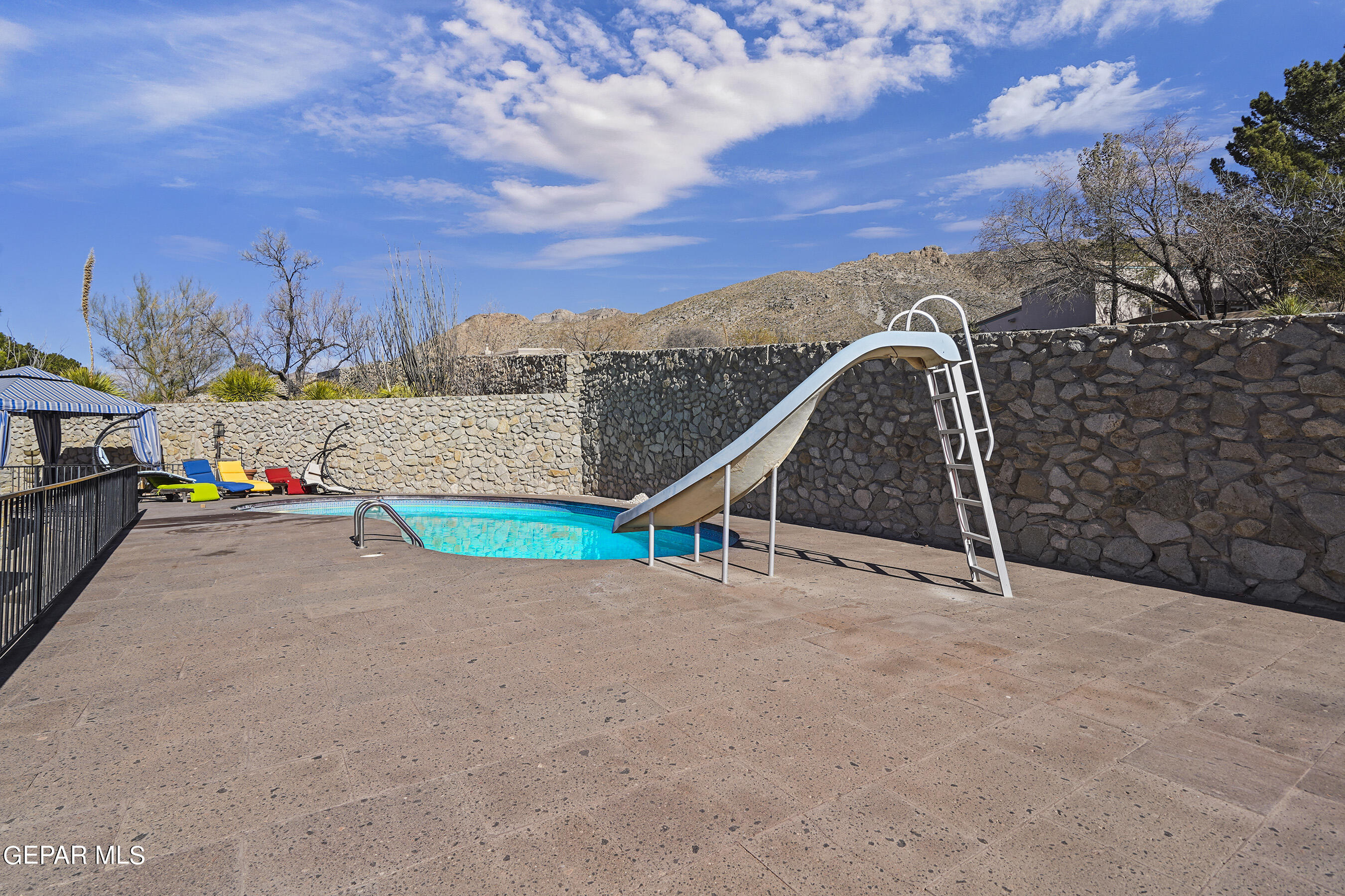 148 Camino Barranca Drive