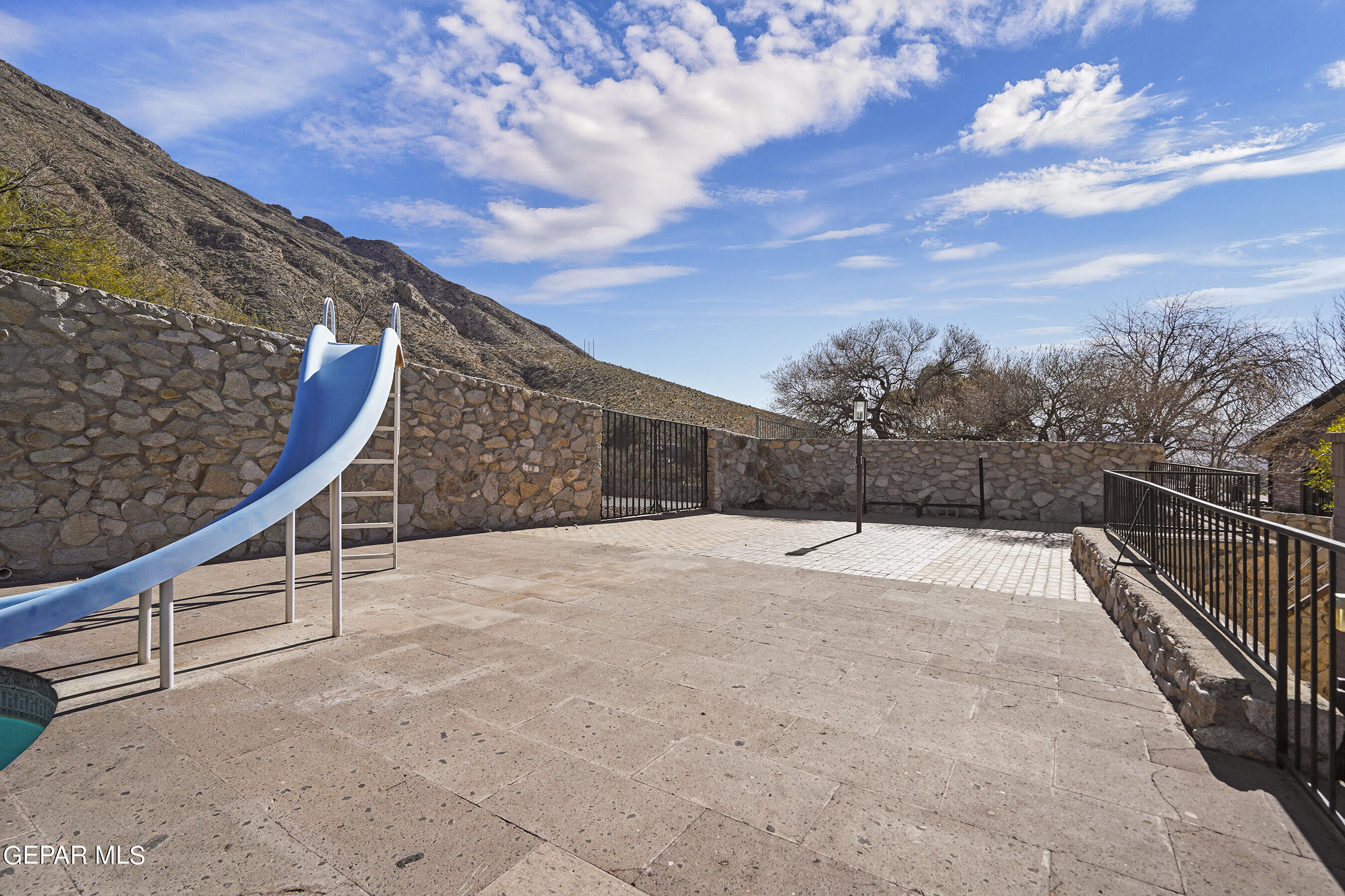 148 Camino Barranca Drive