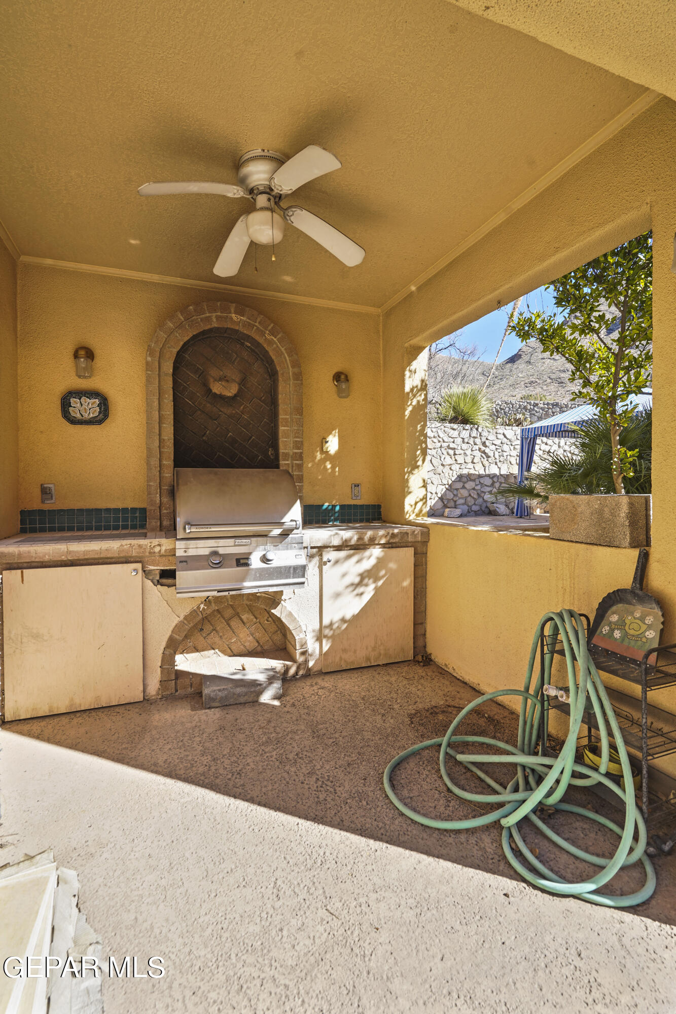 148 Camino Barranca Drive