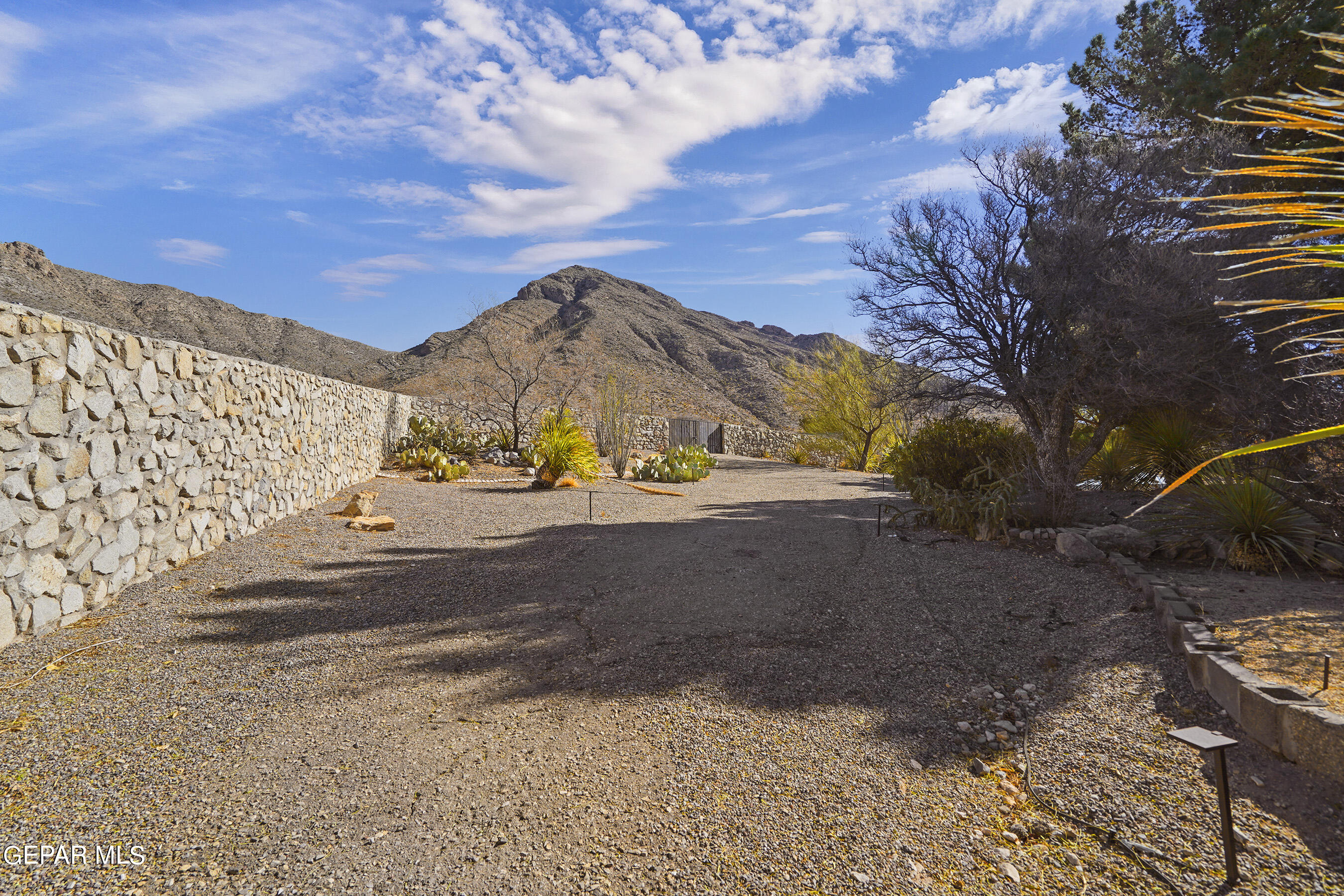 148 Camino Barranca Drive