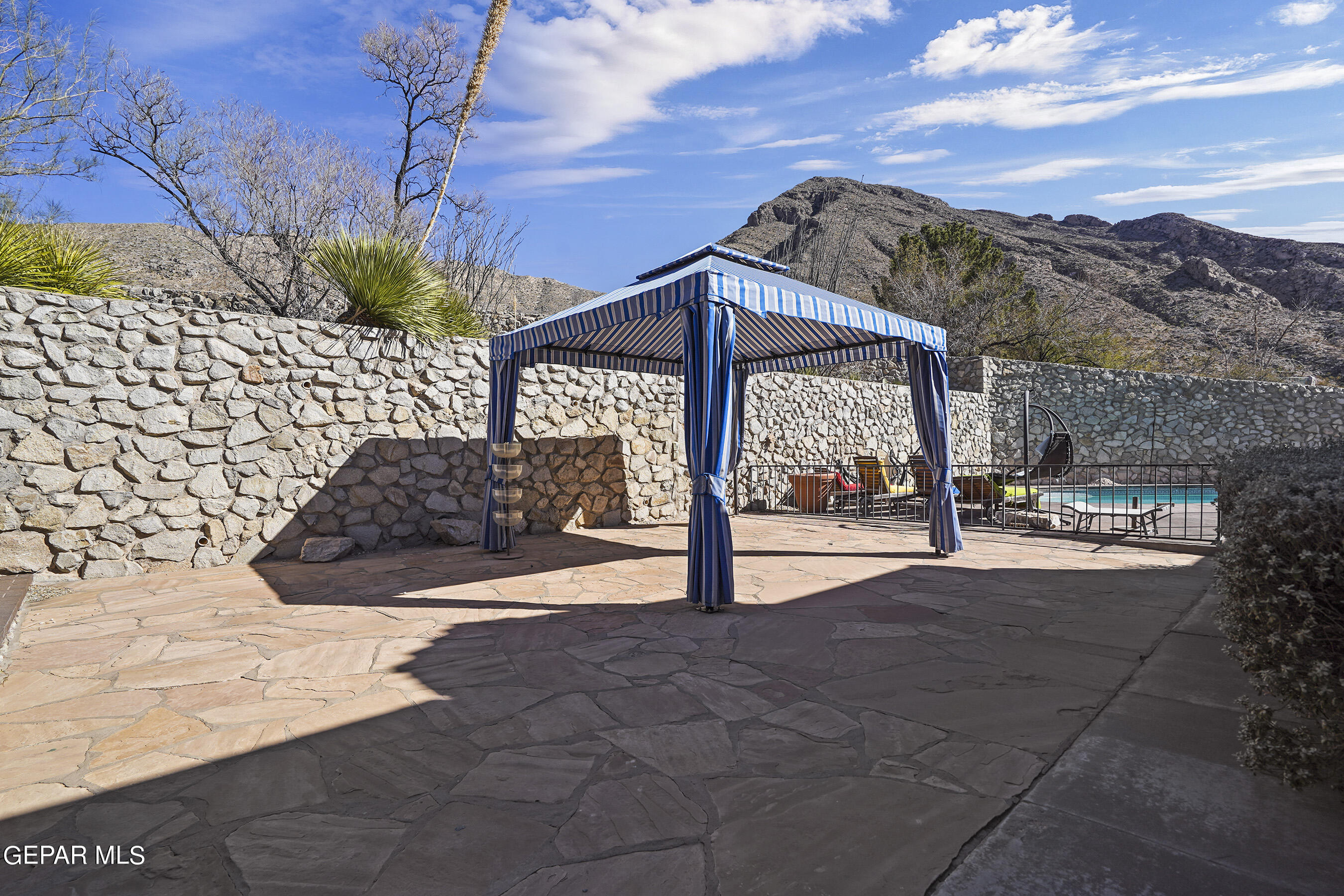 148 Camino Barranca Drive