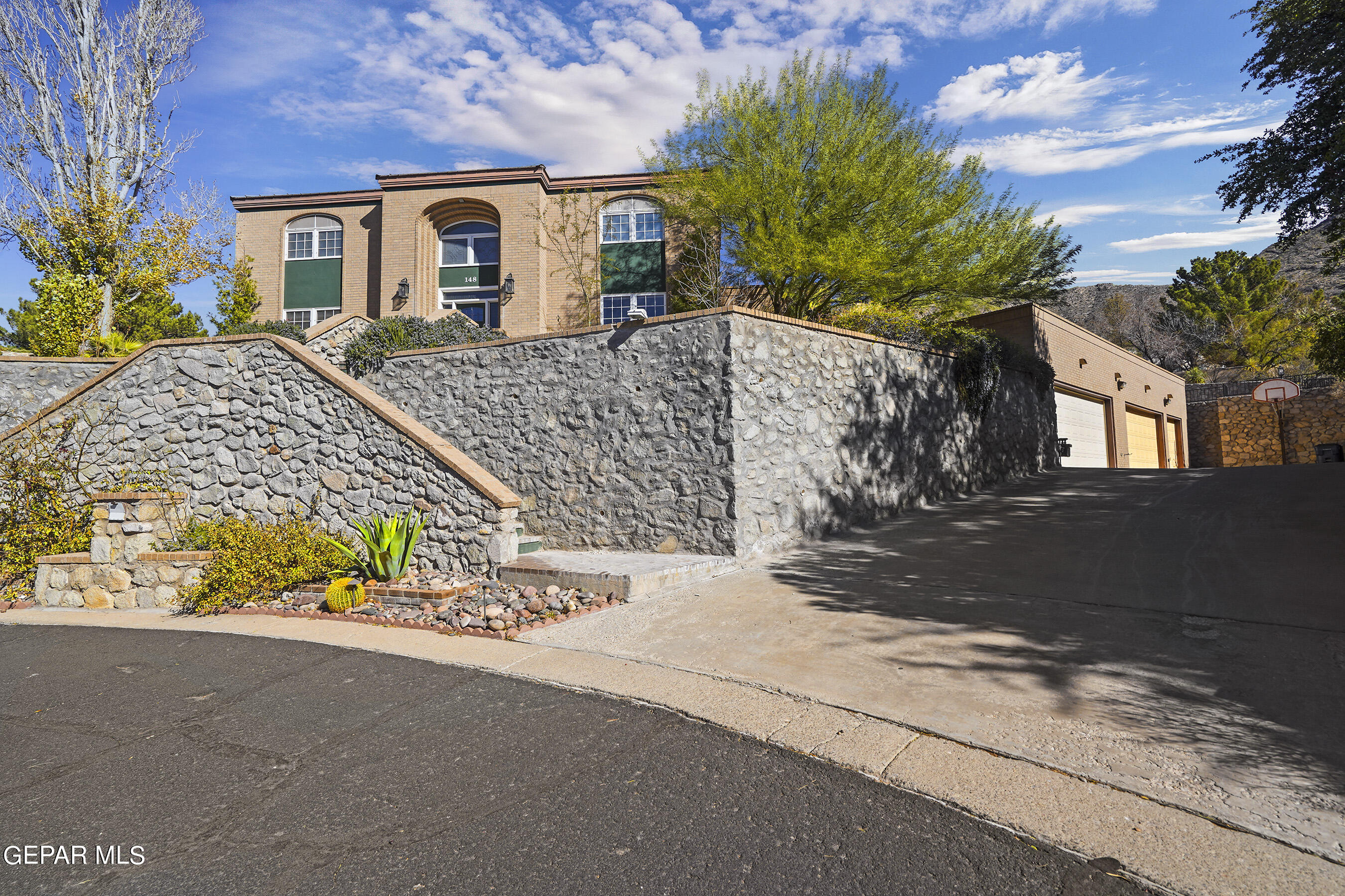 148 Camino Barranca Drive