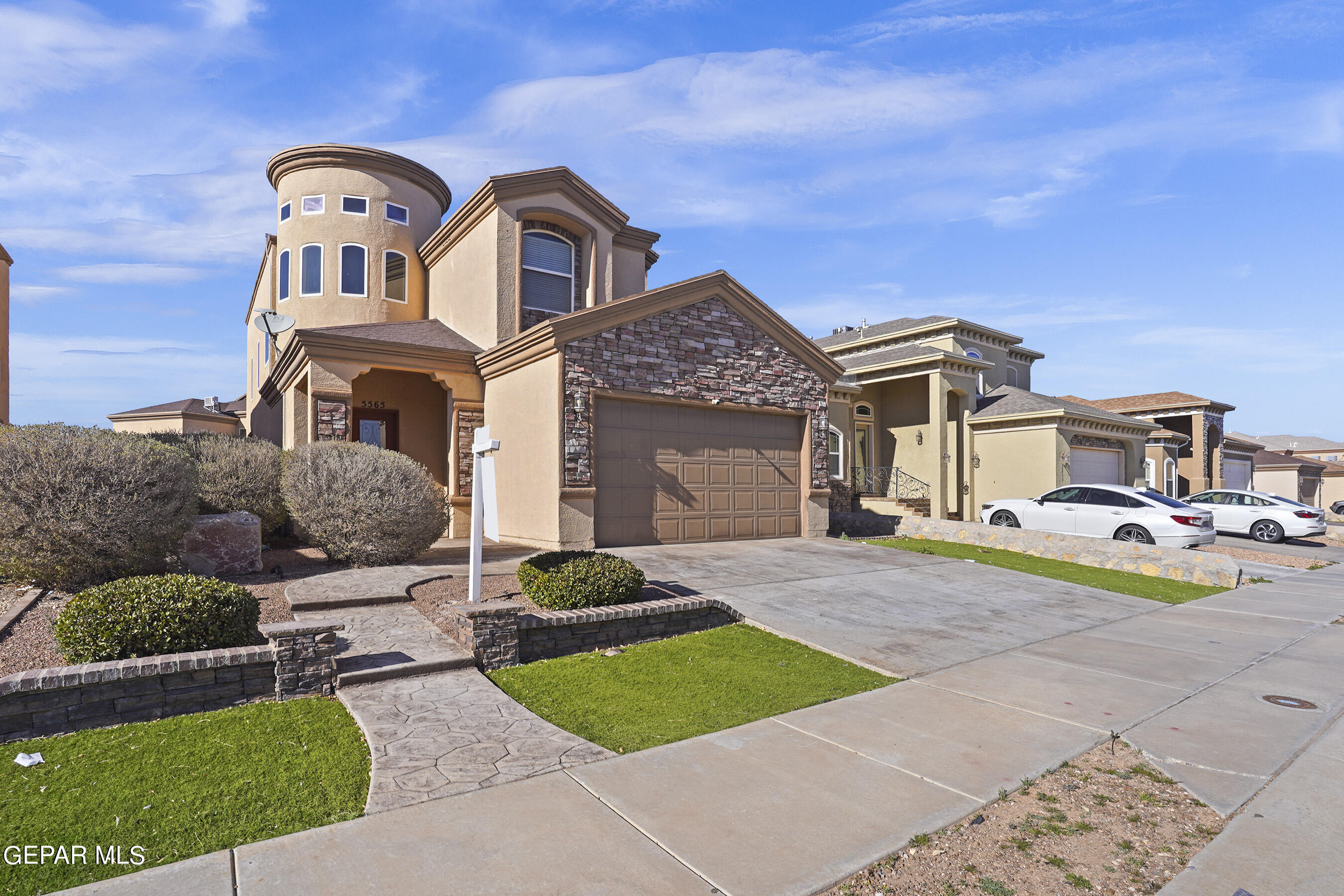 5565 Mike Vane Drive