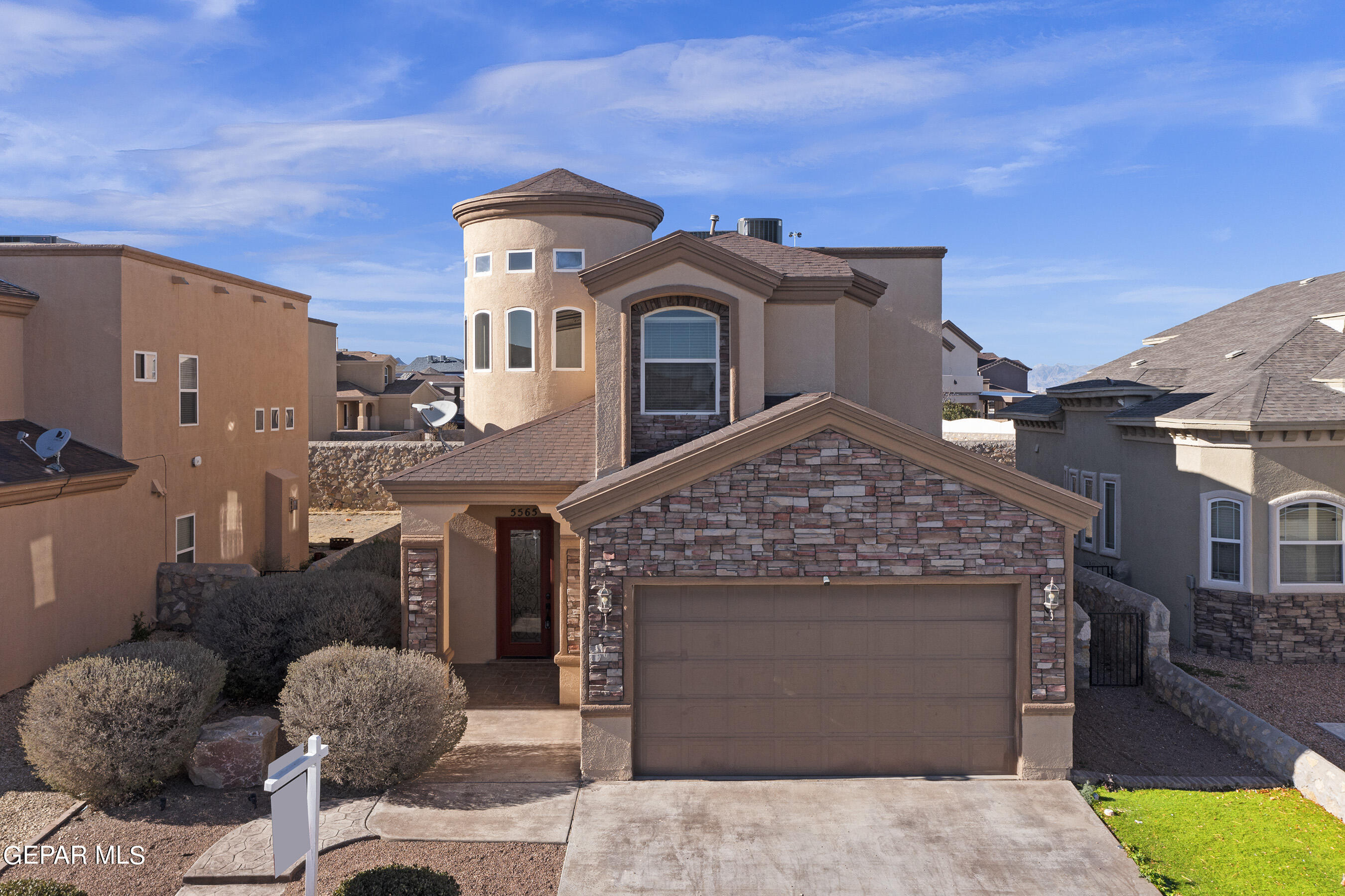 5565 Mike Vane Drive