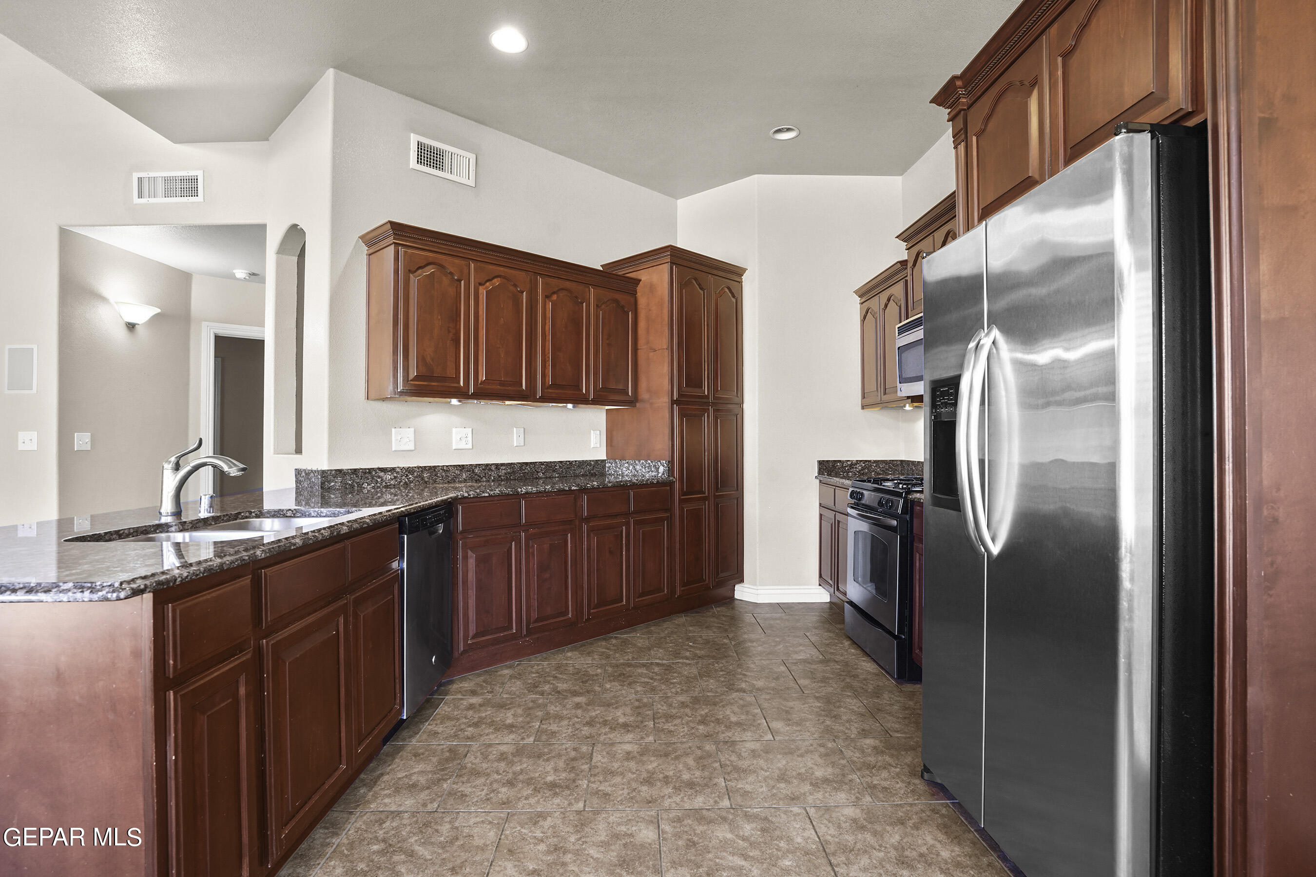 5565 Mike Vane Drive