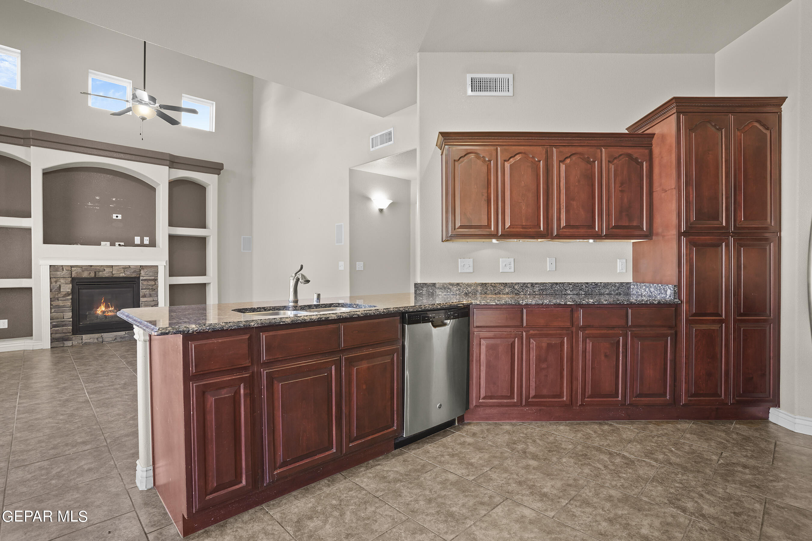 5565 Mike Vane Drive