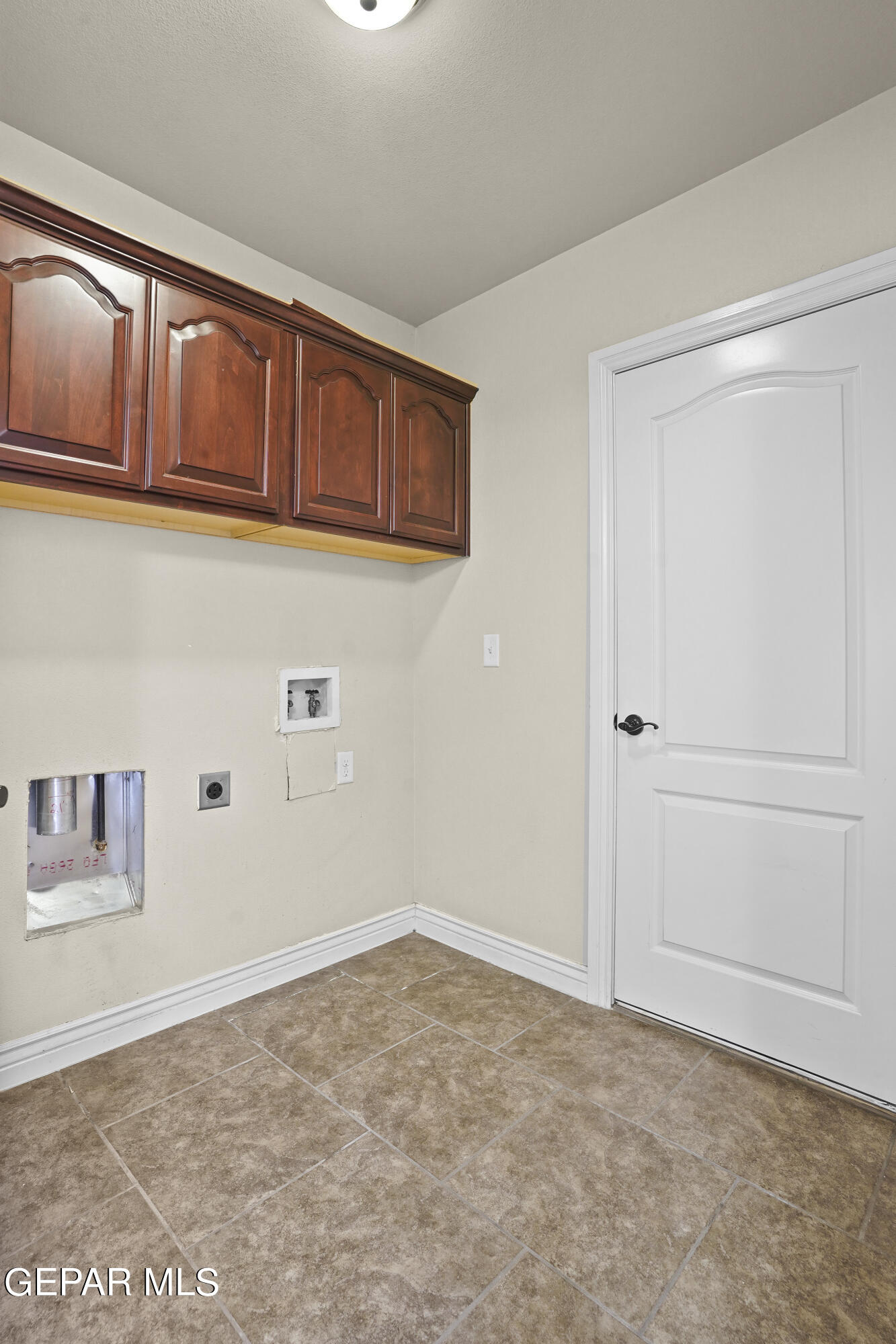 5565 Mike Vane Drive