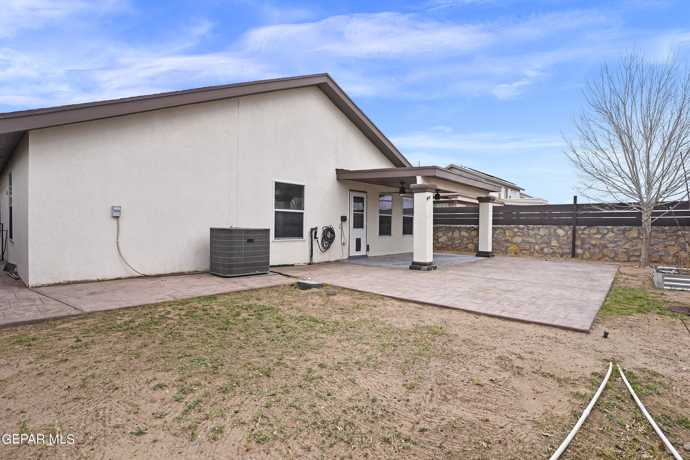 5428 Santiago Roque Drive