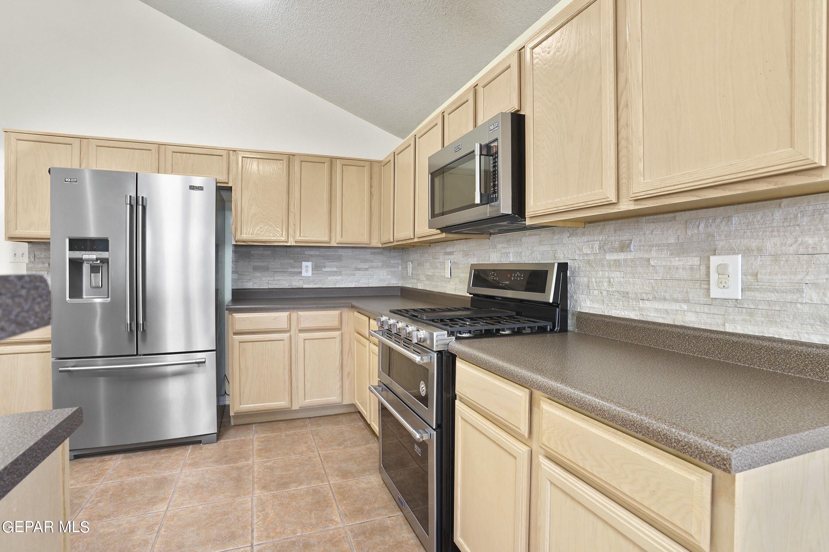 5428 Santiago Roque Drive