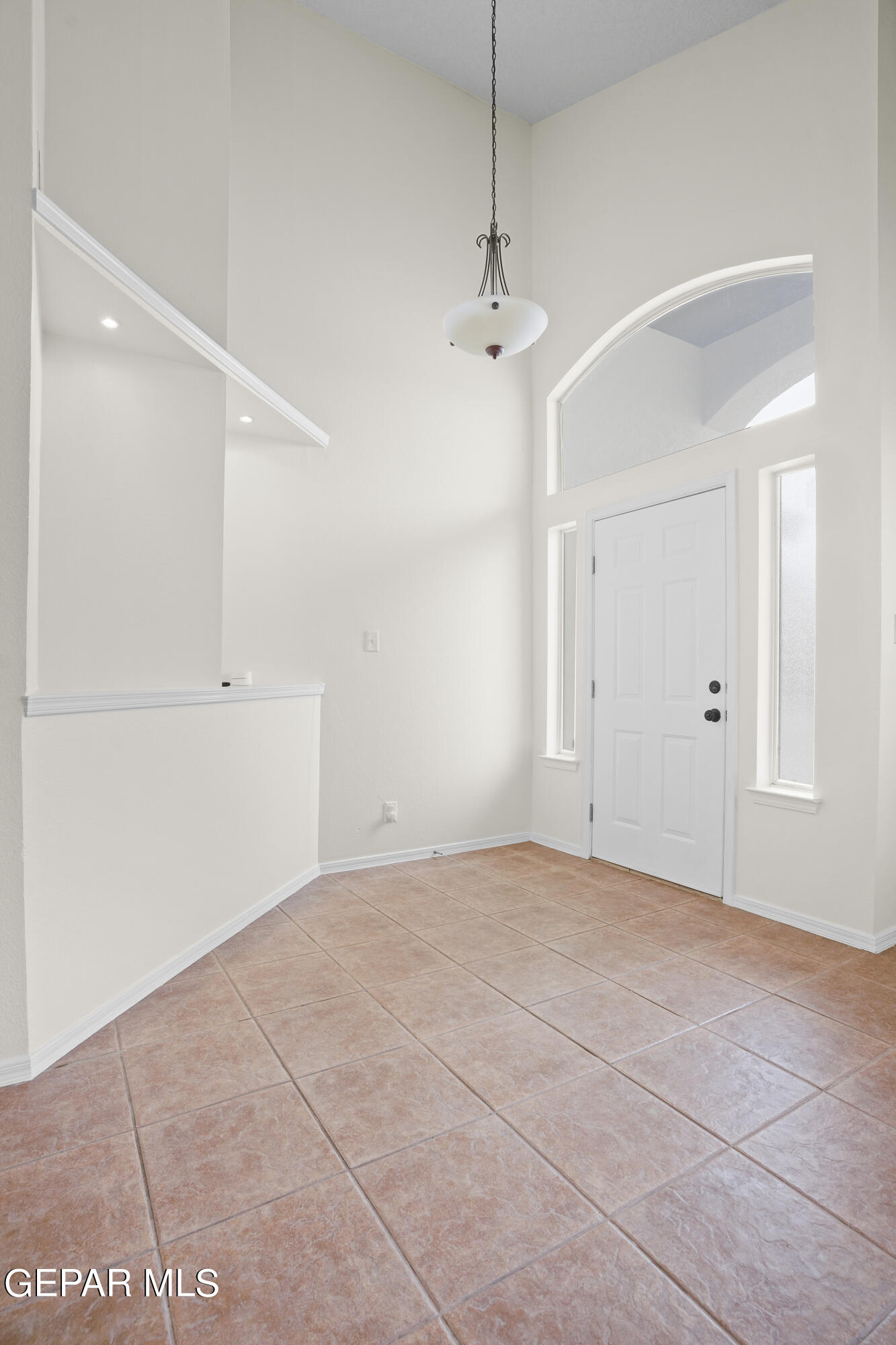5428 Santiago Roque Drive